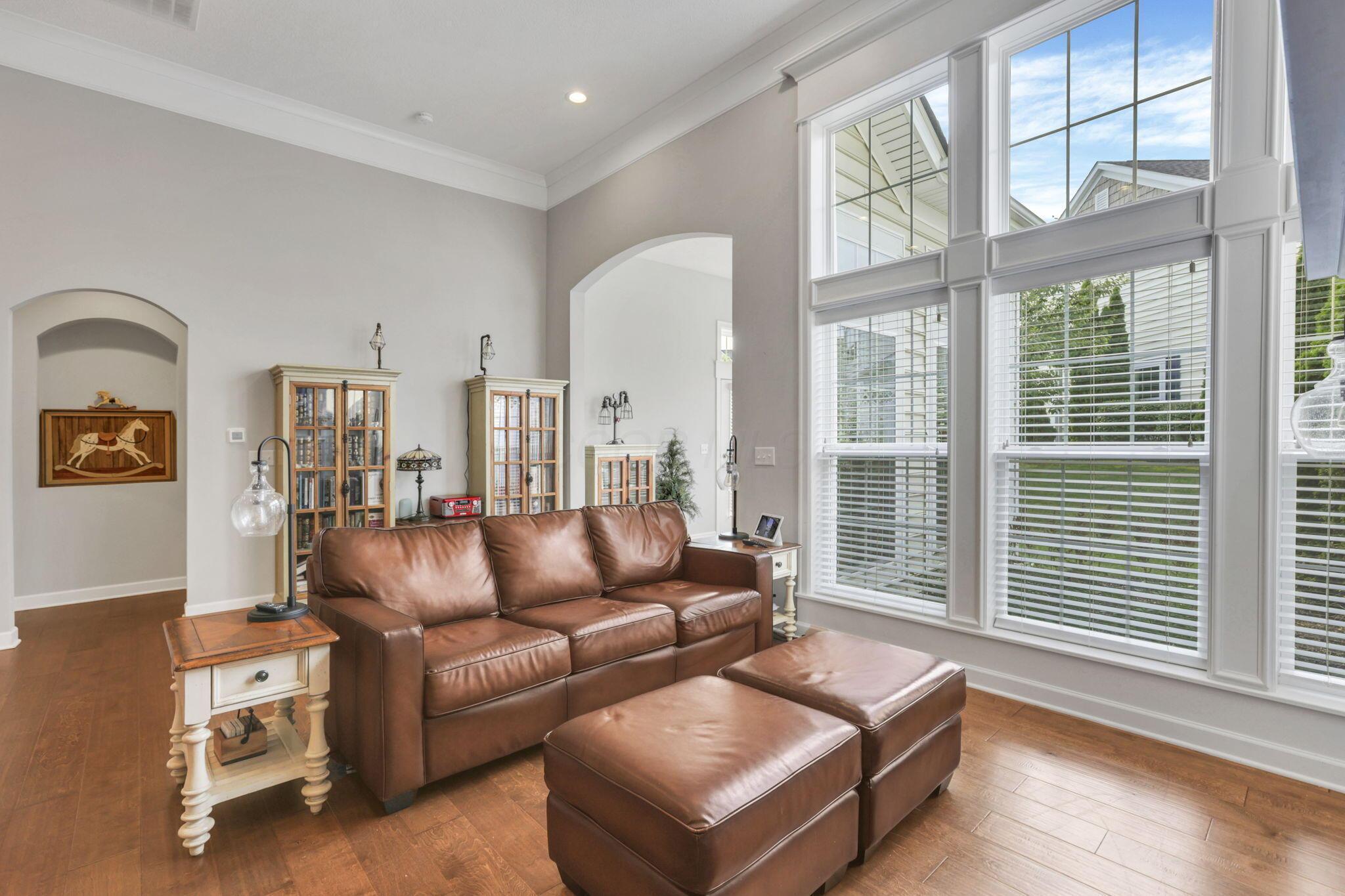 4557 Newport Loop E Property Photo 12