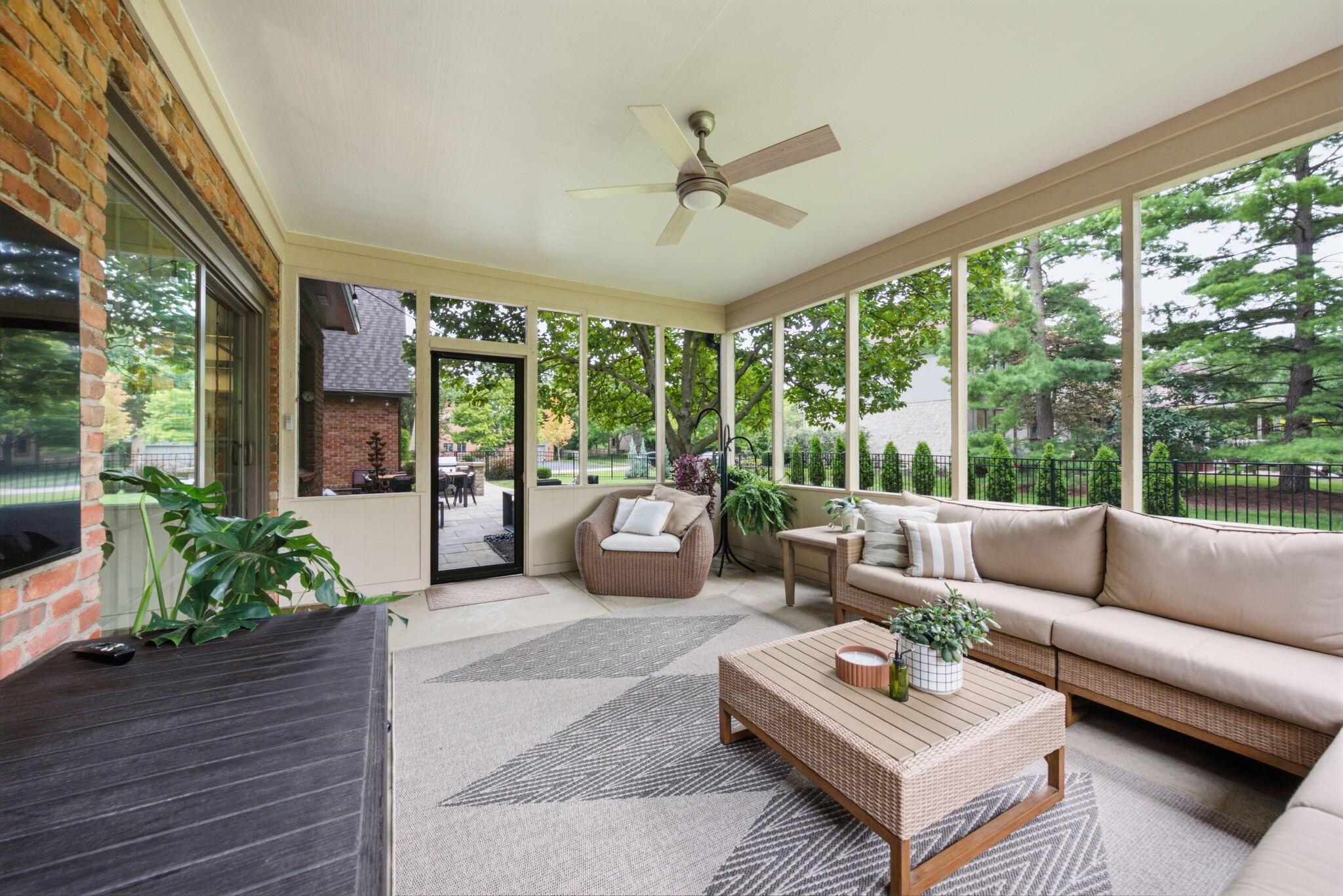 6075 Whittingham Drive Property Photo 32