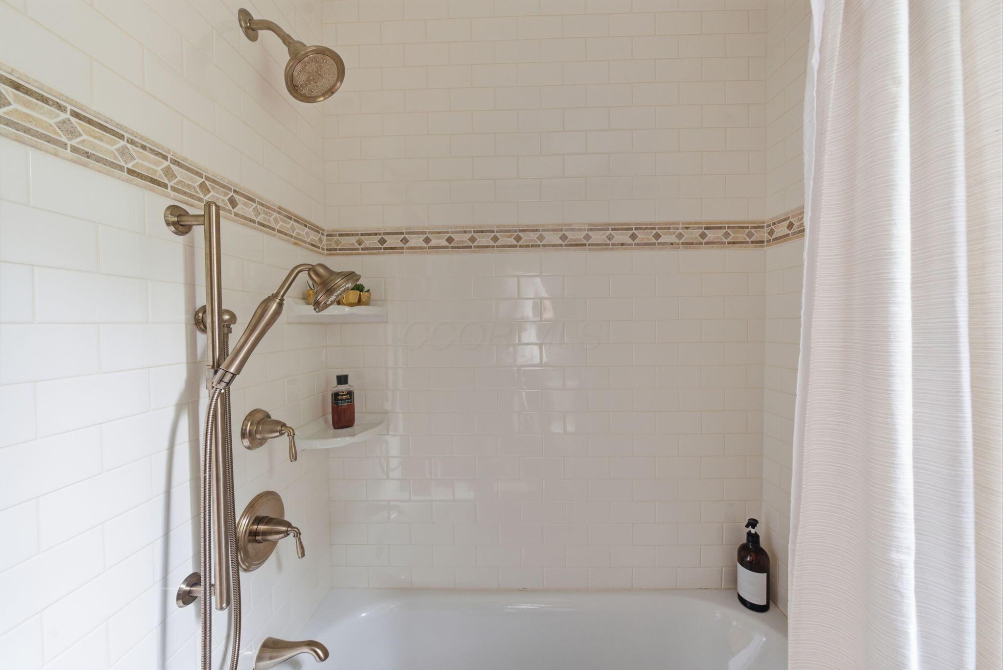 6075 Whittingham Drive Property Photo 39