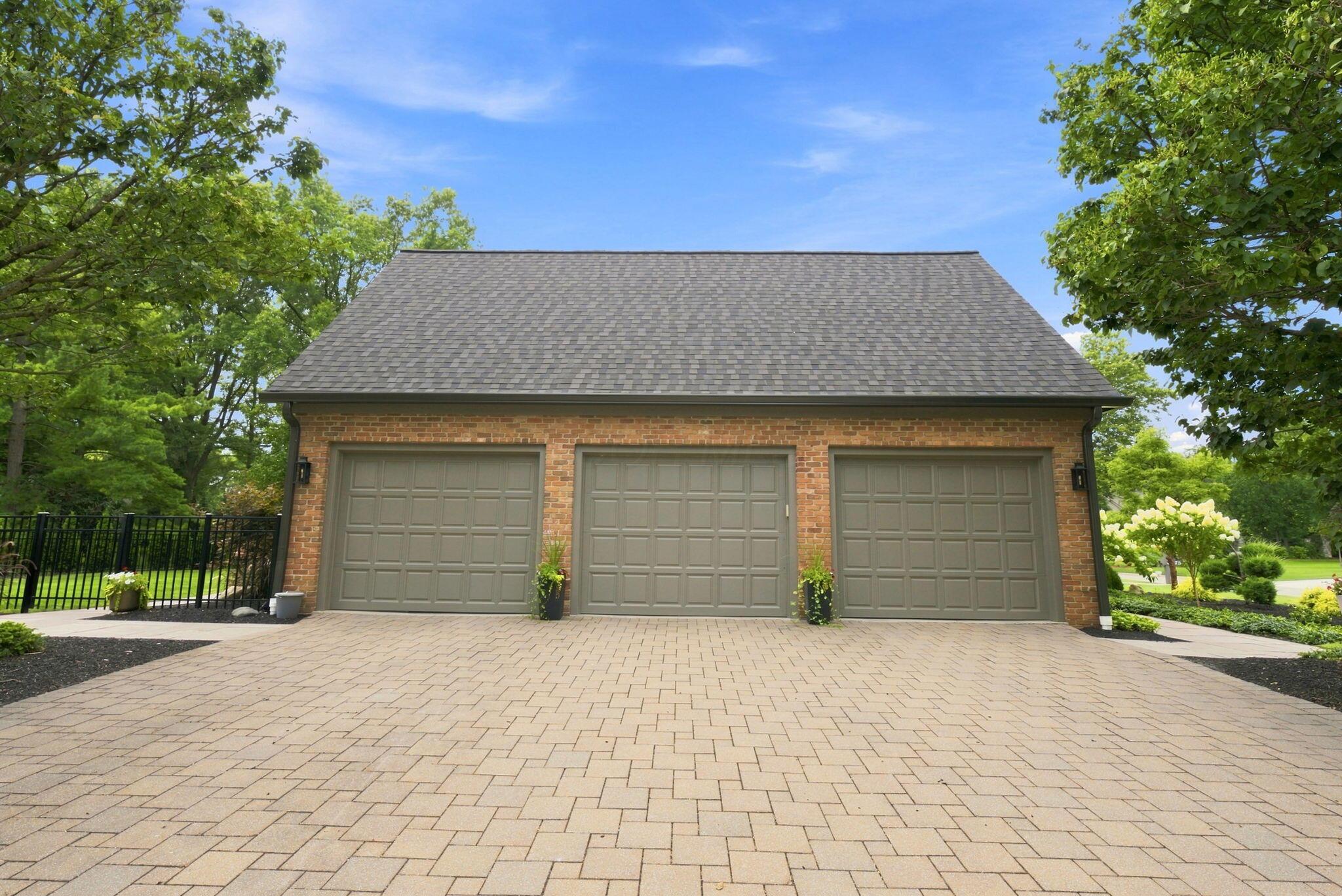 6075 Whittingham Drive Property Photo 49
