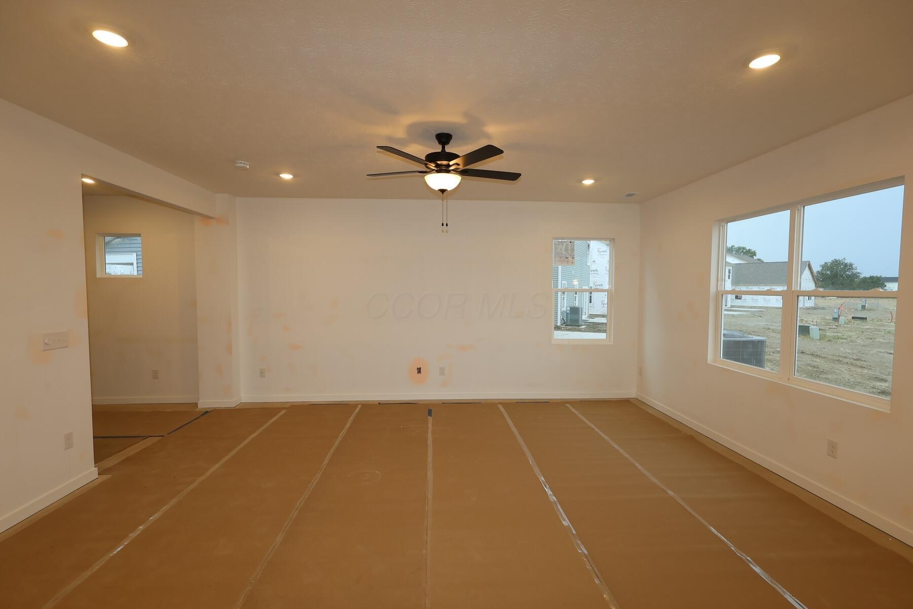 1159 Brittany Drive Property Photo 3