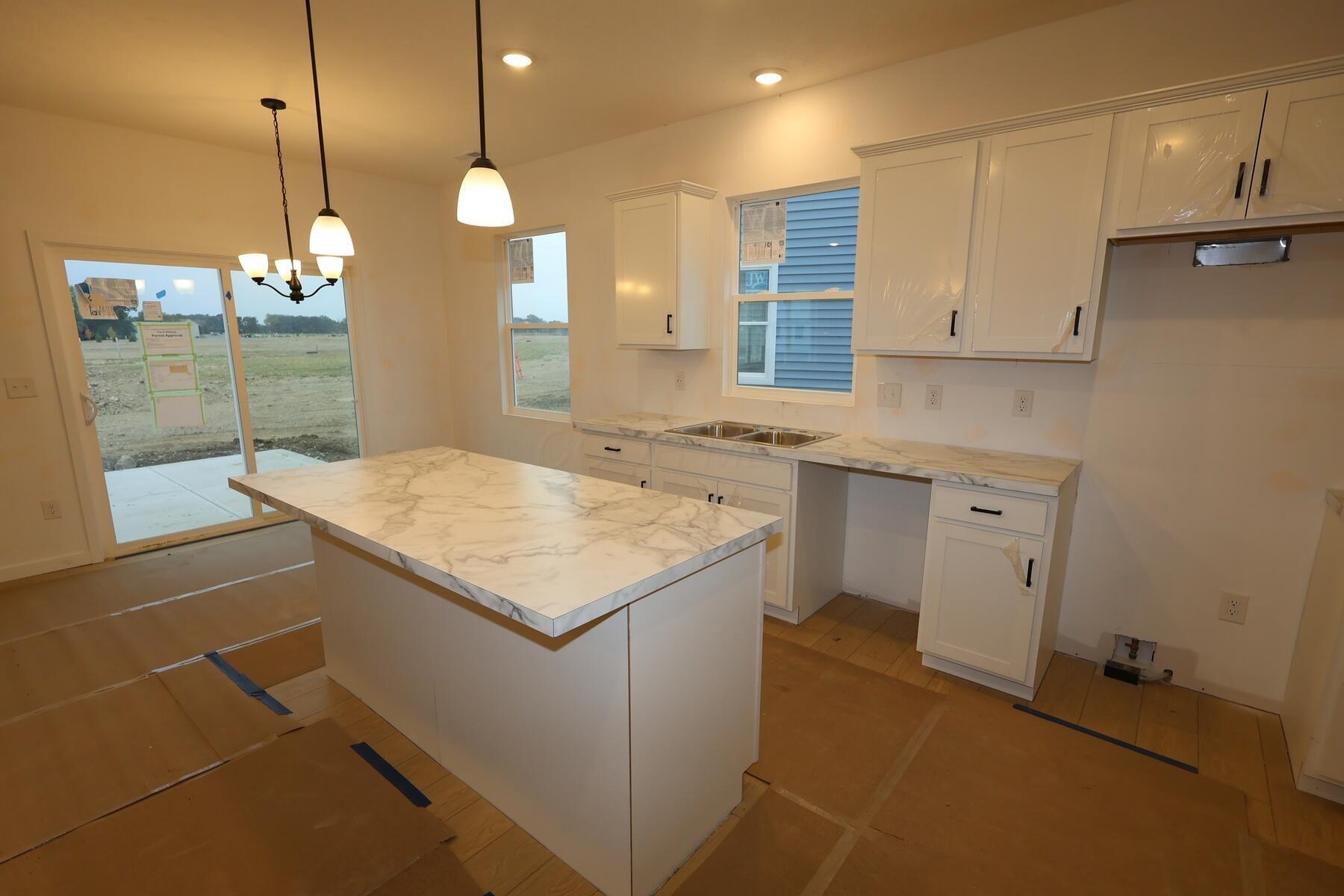 1159 Brittany Drive Property Photo 9