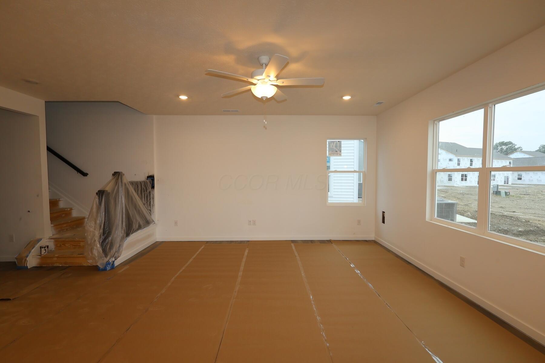 1171 Brittany Drive Property Photo 2