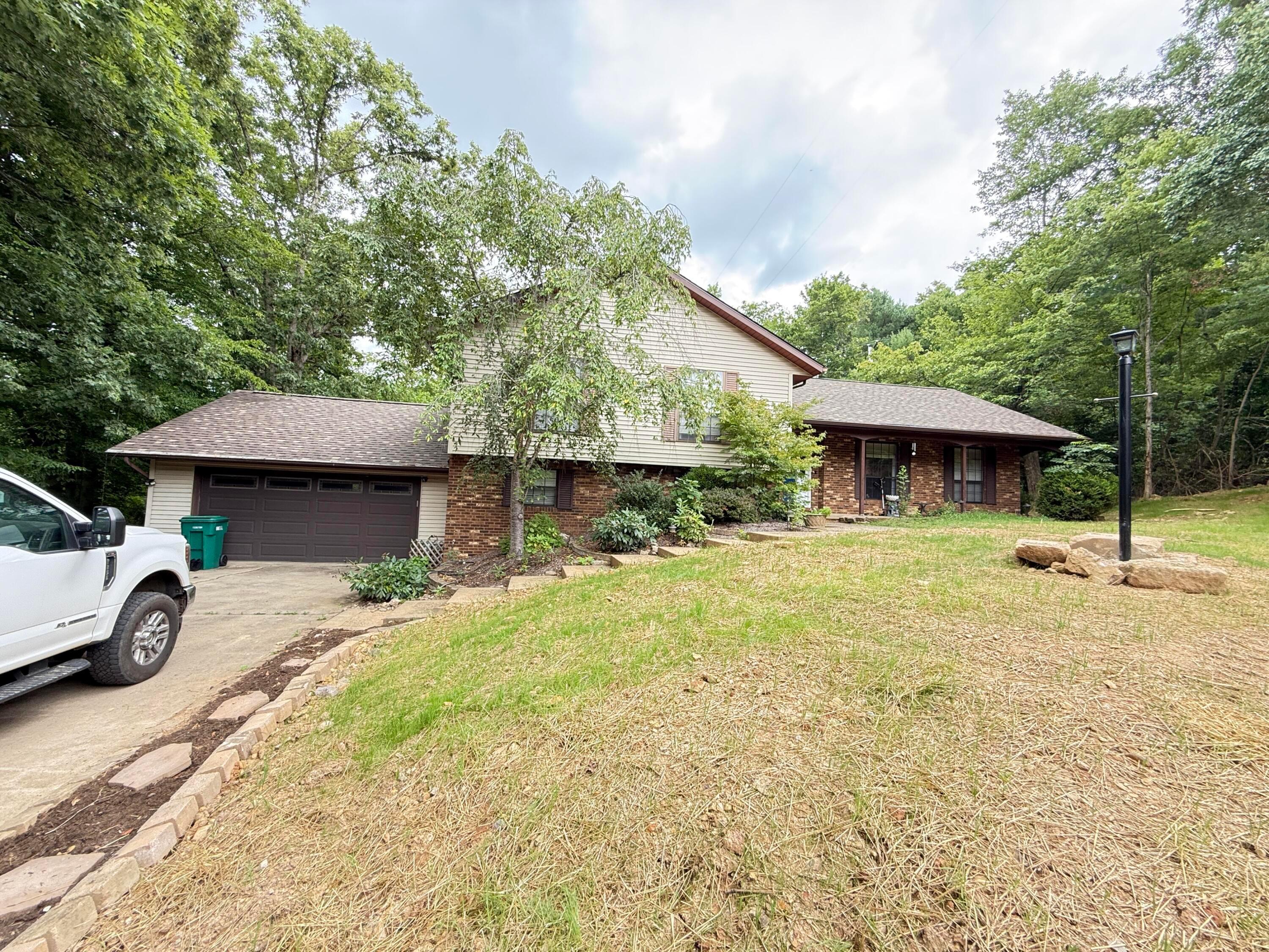 7902 Bittersweet Property Photo 1