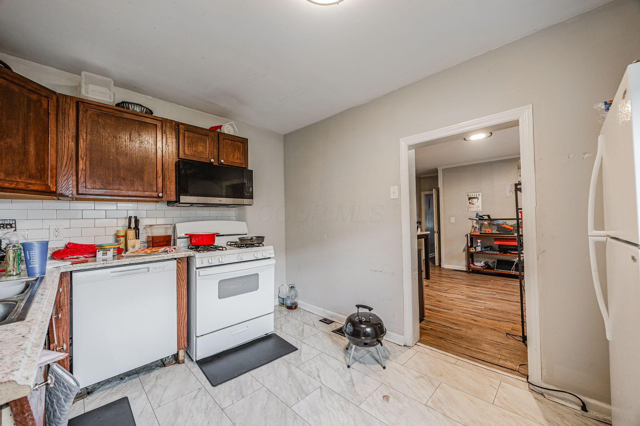 355 E Innis Avenue Property Photo 17