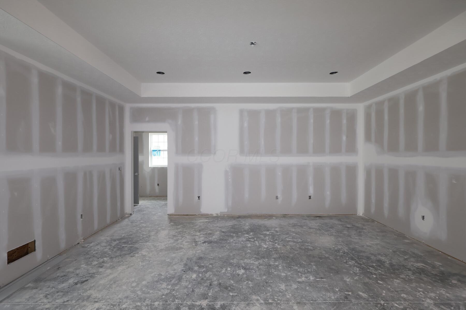 4533 Corsican Loop E Property Photo 4