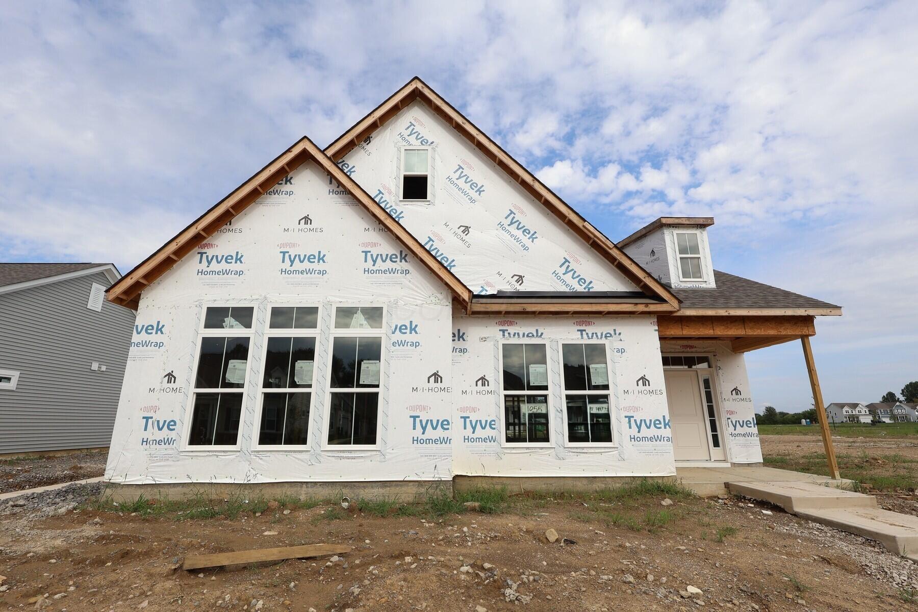 4529 Corsican Loop E Property Photo 1