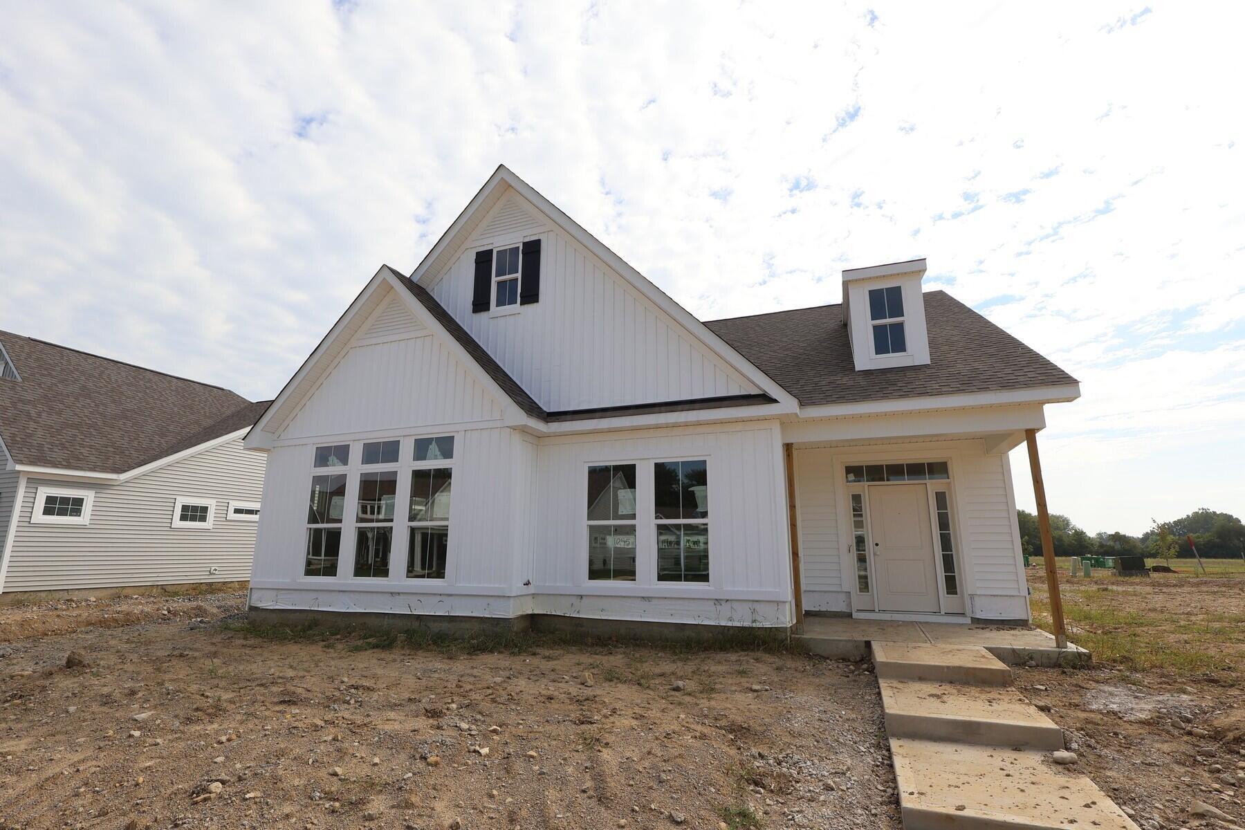 4529 Corsican Loop E Property Photo 1