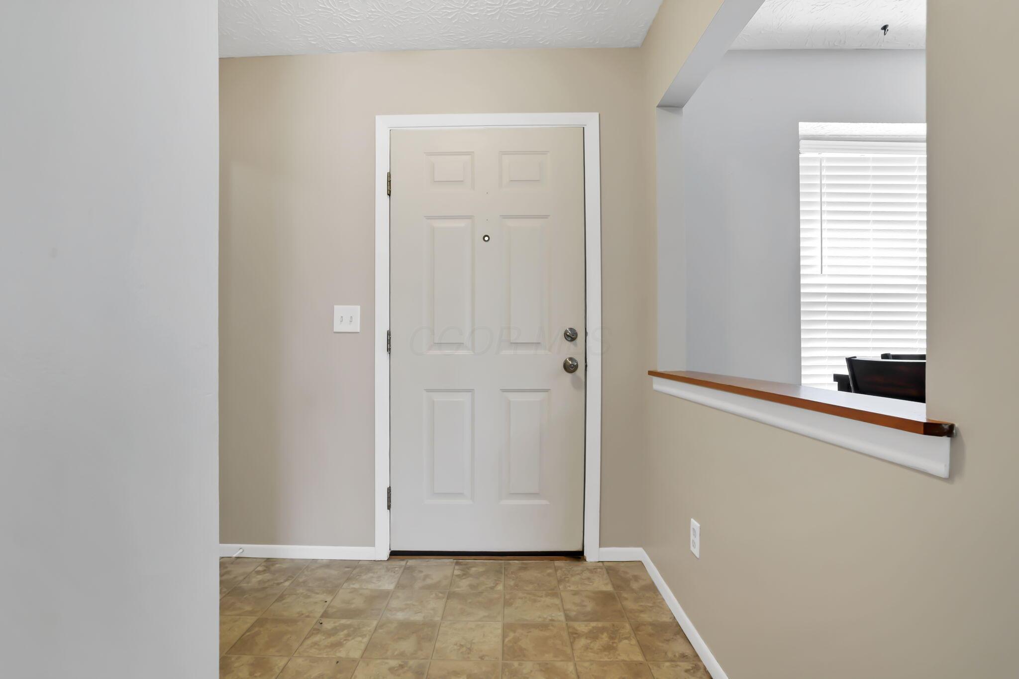 7576 Plainfield Drive Property Photo 4