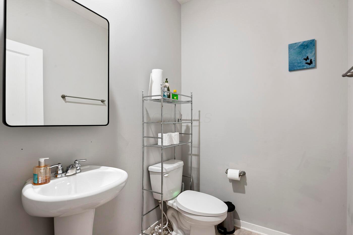 227 Carrowmoore Drive Property Photo 7