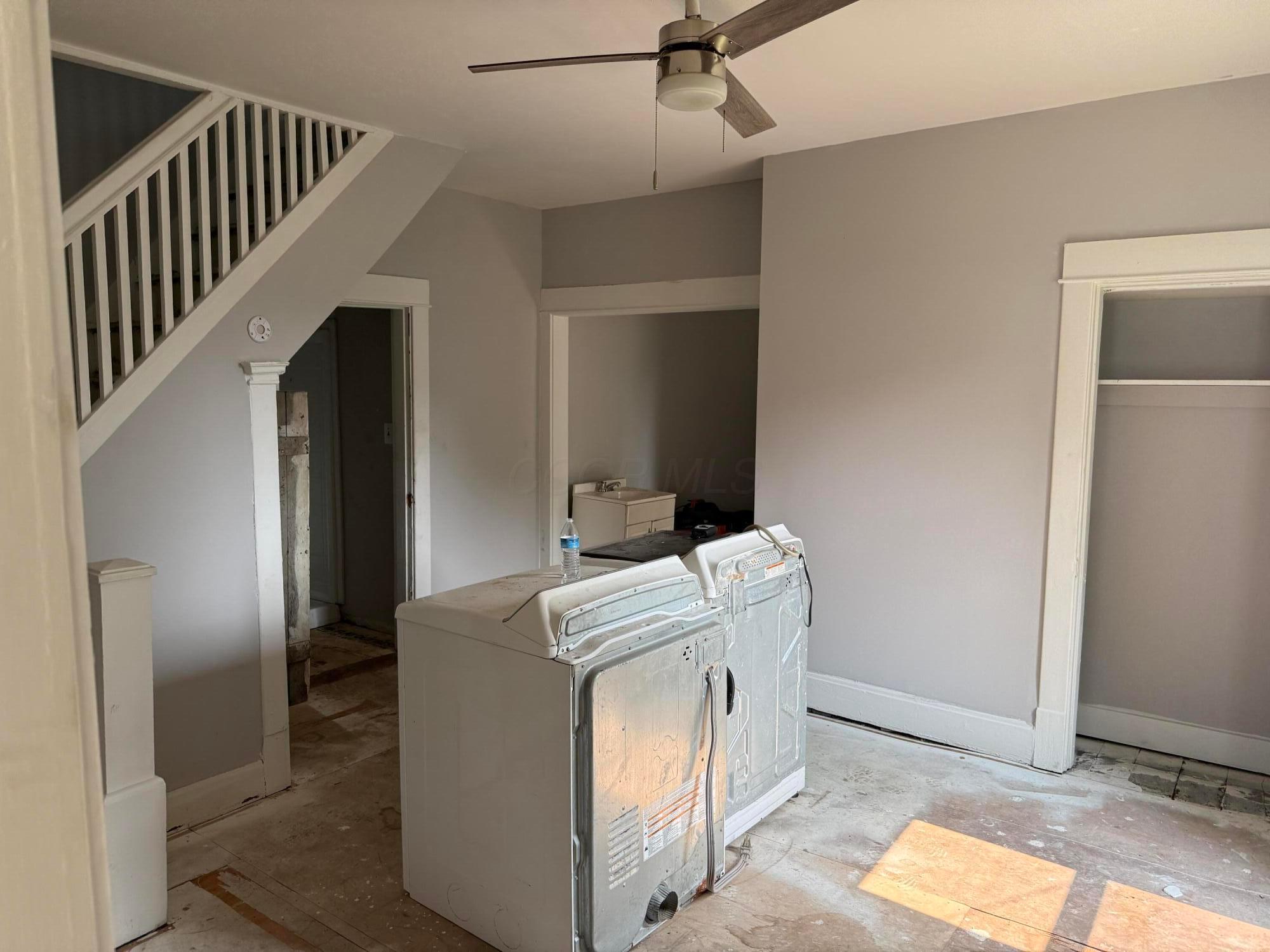 106 Fleek Avenue Property Photo 4