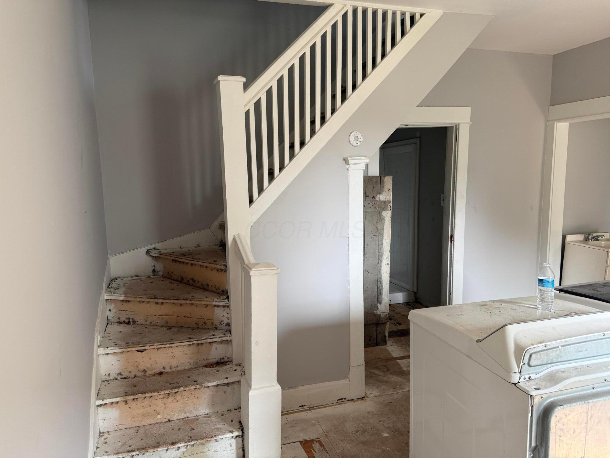 106 Fleek Avenue Property Photo 5