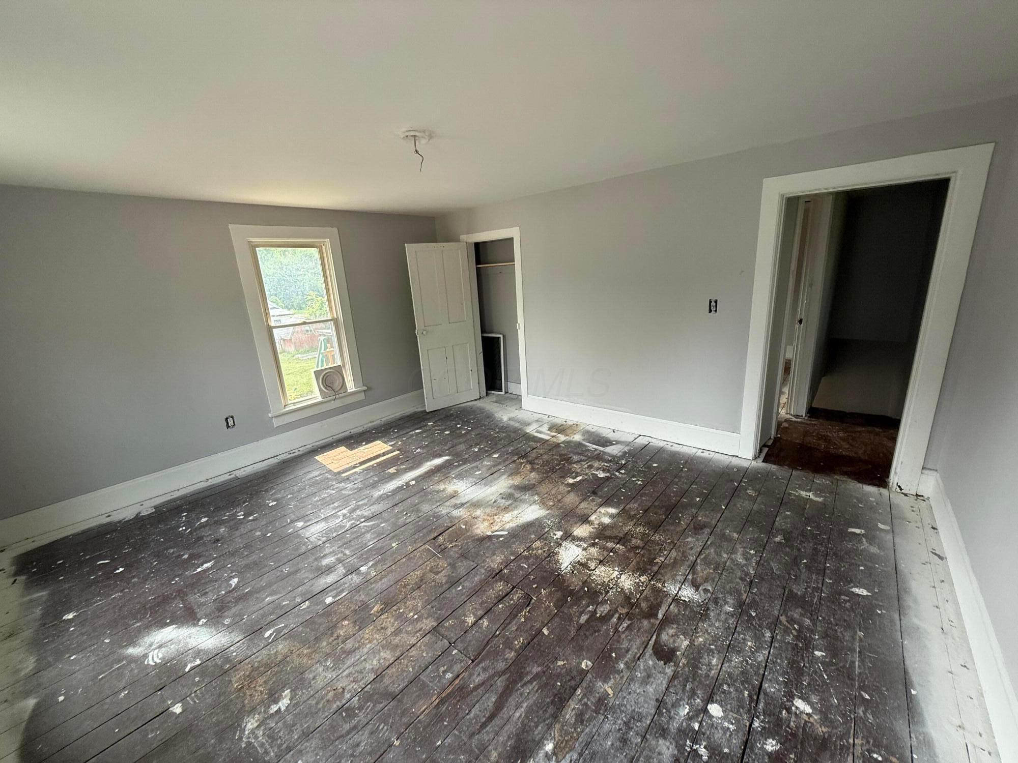 106 Fleek Avenue Property Photo 12