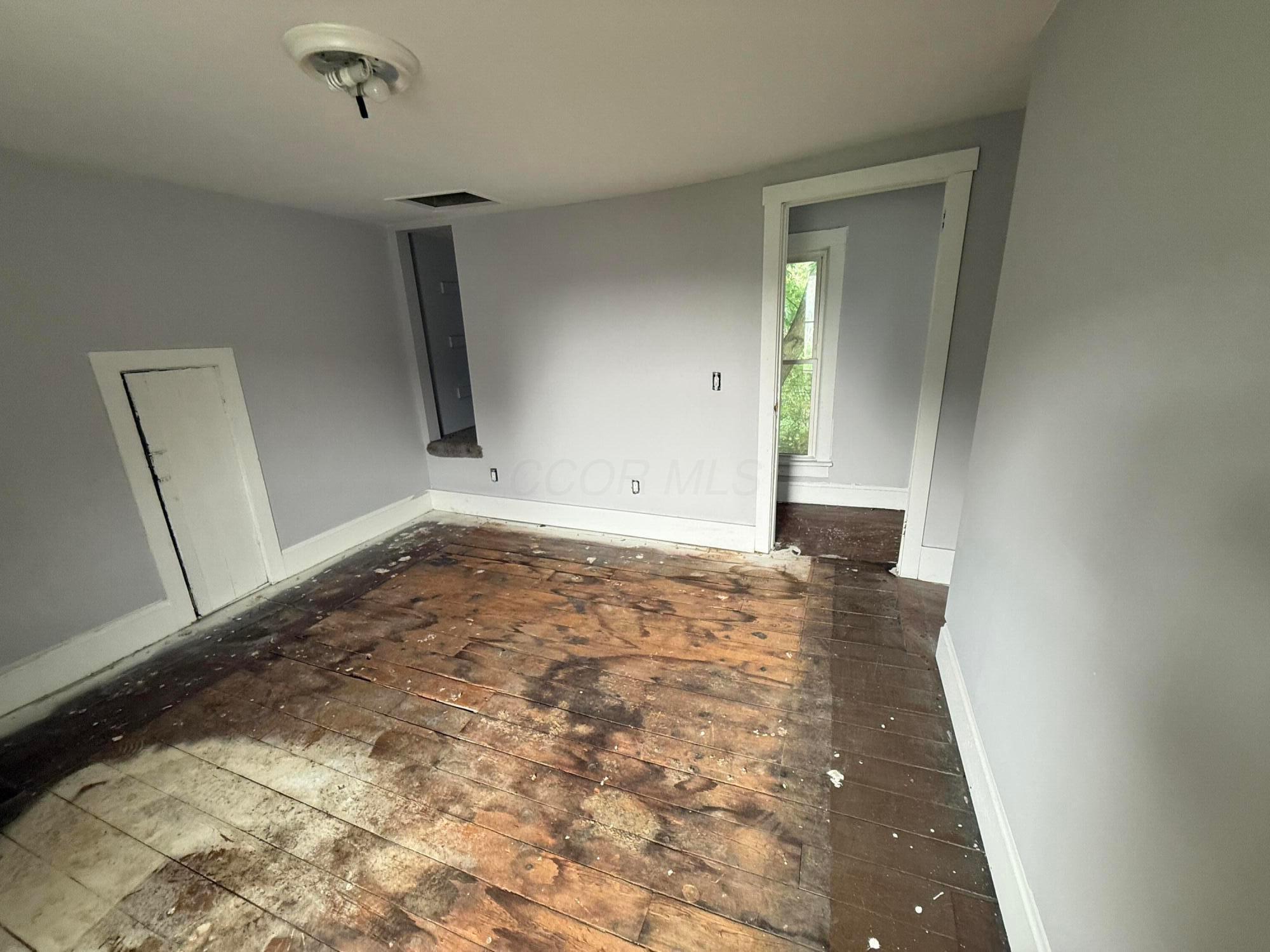 106 Fleek Avenue Property Photo 15