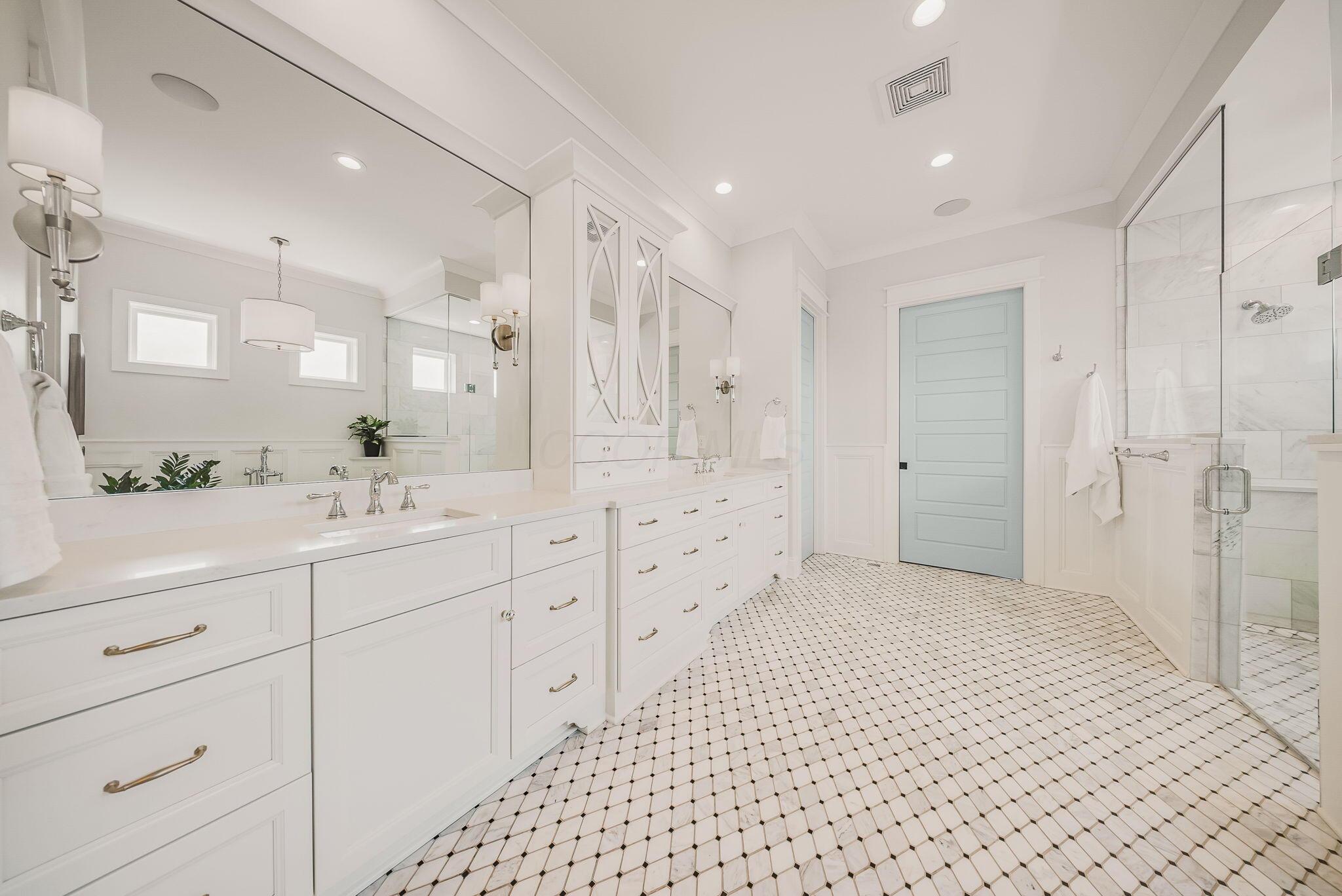 9525 Britonwoods Drive Property Photo 29