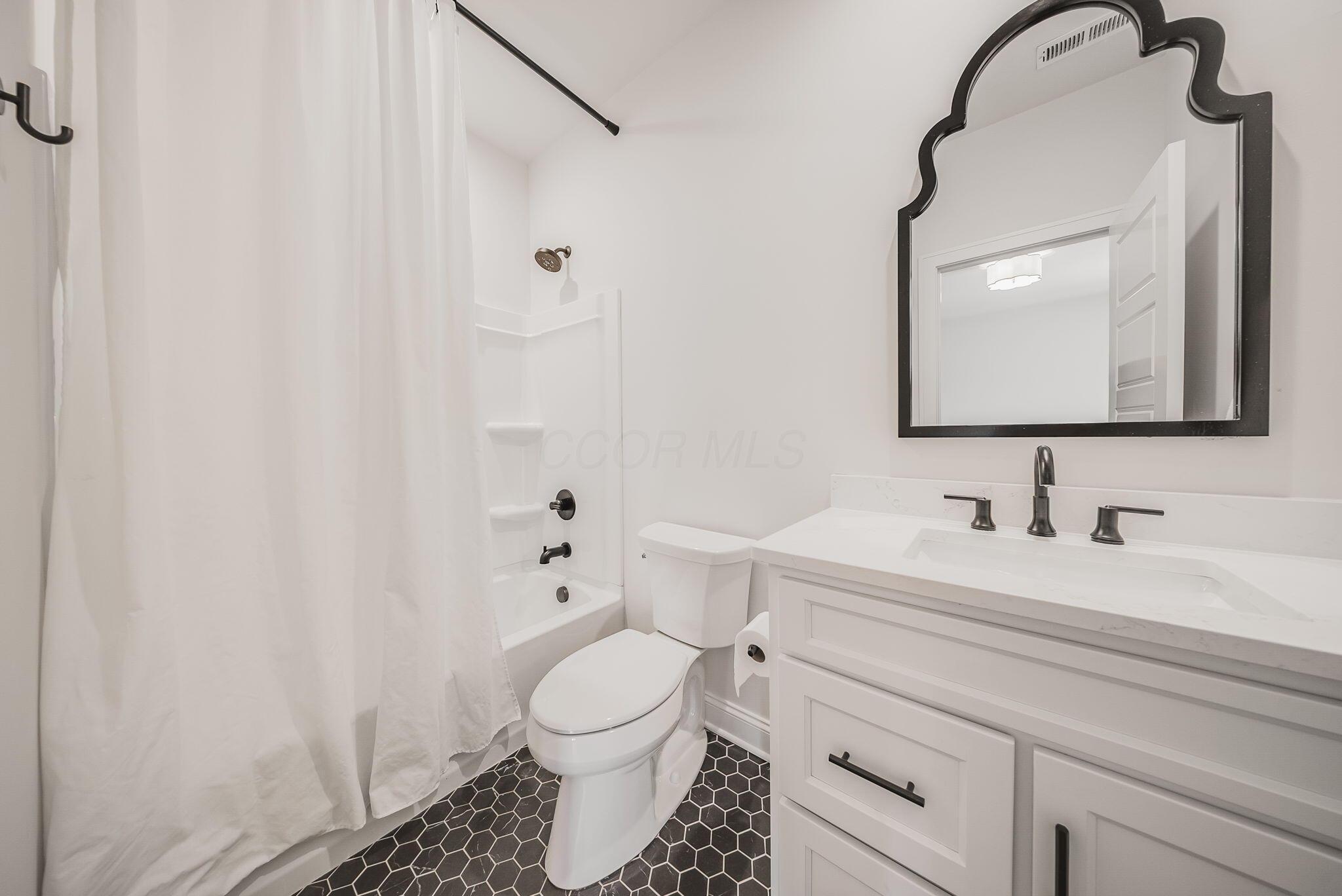 9525 Britonwoods Drive Property Photo 38