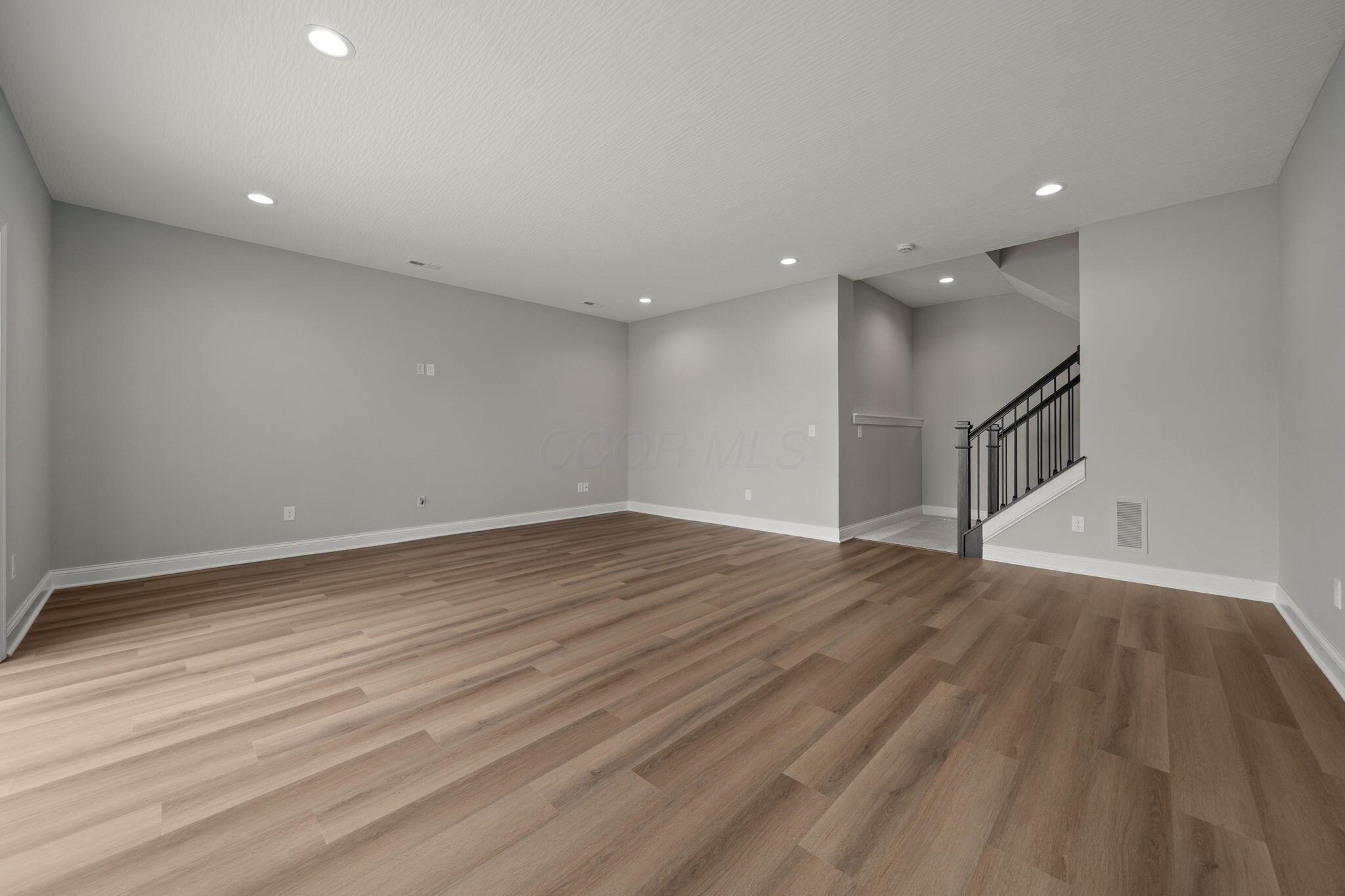 1278 Ivy Wood Drive Property Photo 60