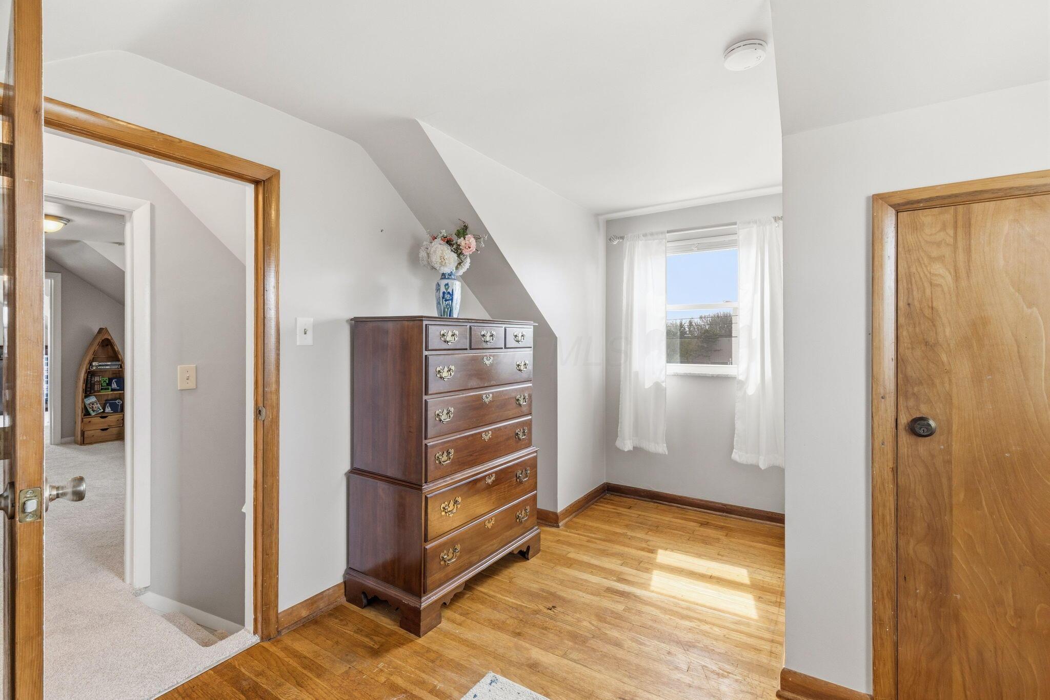 252 E Broadway Avenue Property Photo 34
