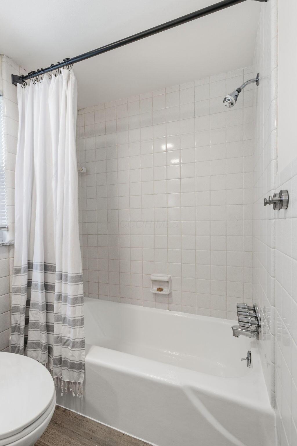 252 E Broadway Avenue Property Photo 36