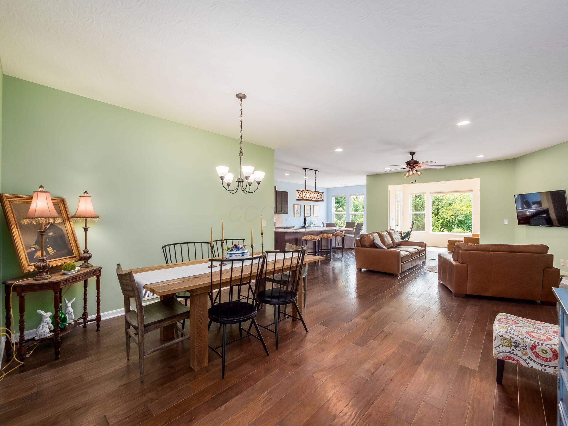 3736 Sanctuary Loop Property Photo 5
