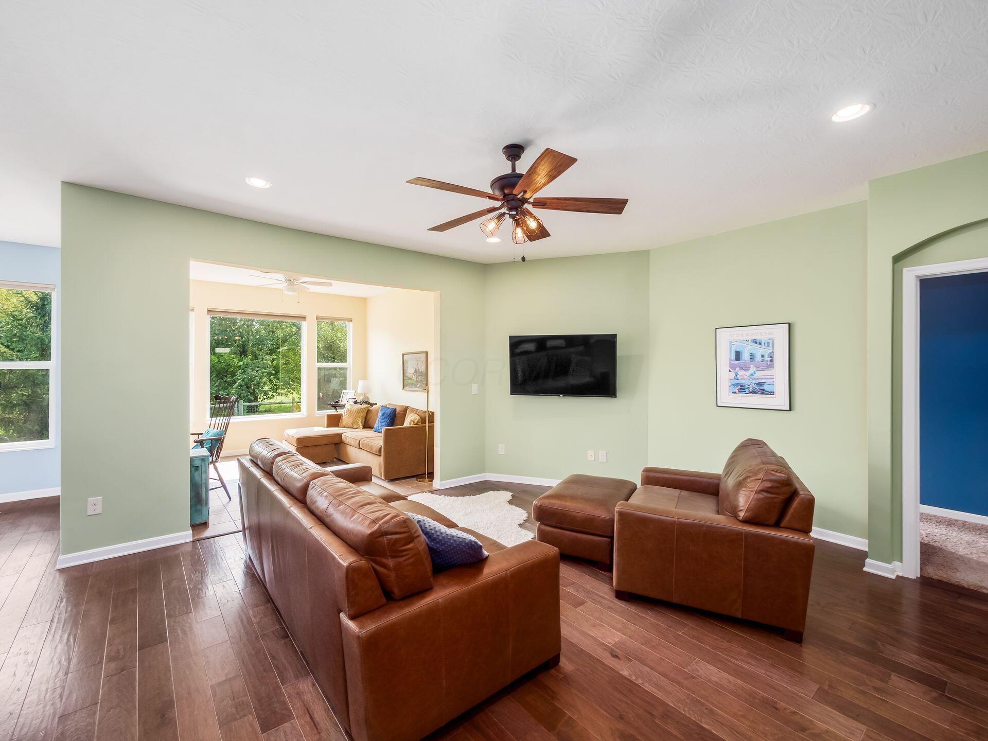 3736 Sanctuary Loop Property Photo 10