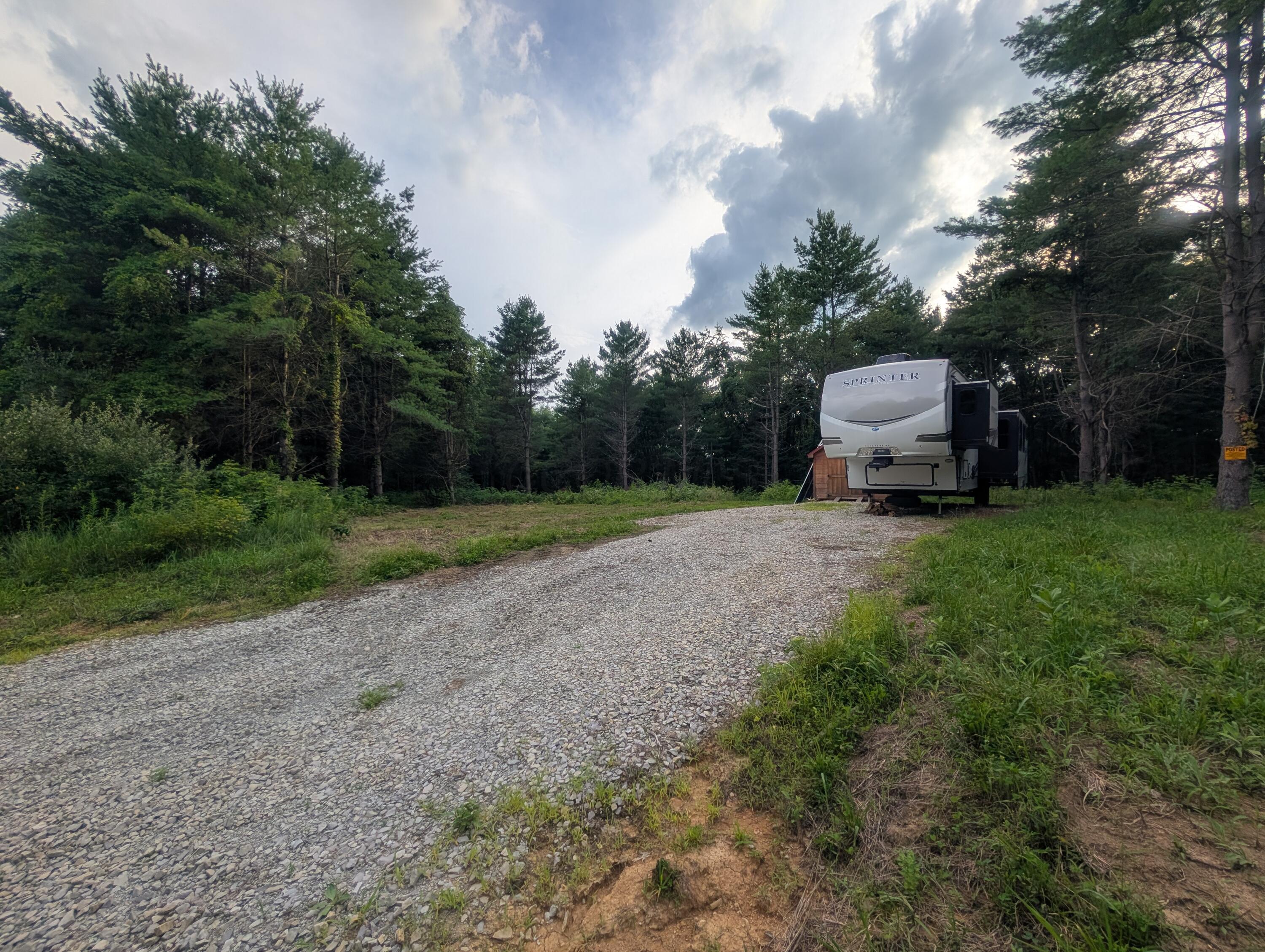 Tract A E. Reinersville Road Property Photo 3