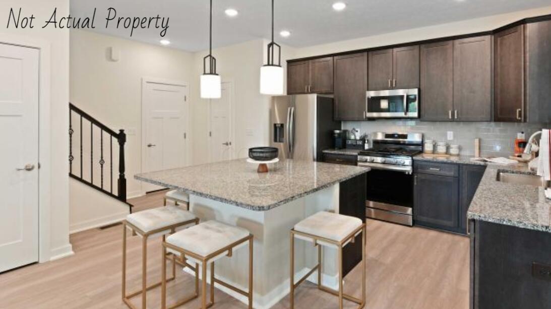 271 Cavanaugh Drive Property Photo 11