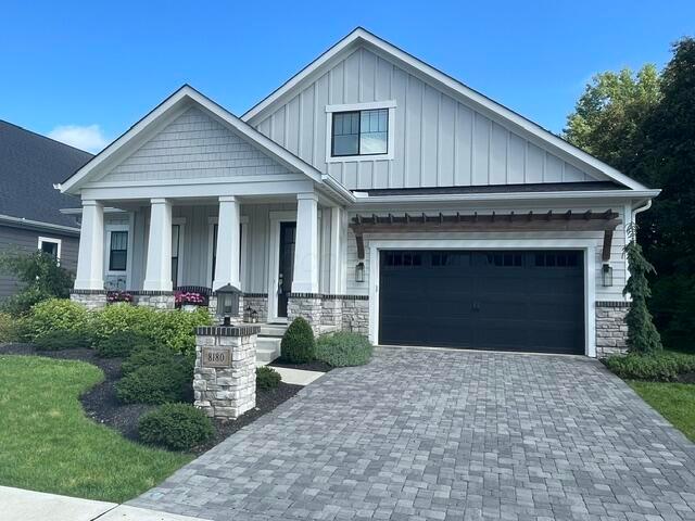 8180 Lilium Way Property Photo 2