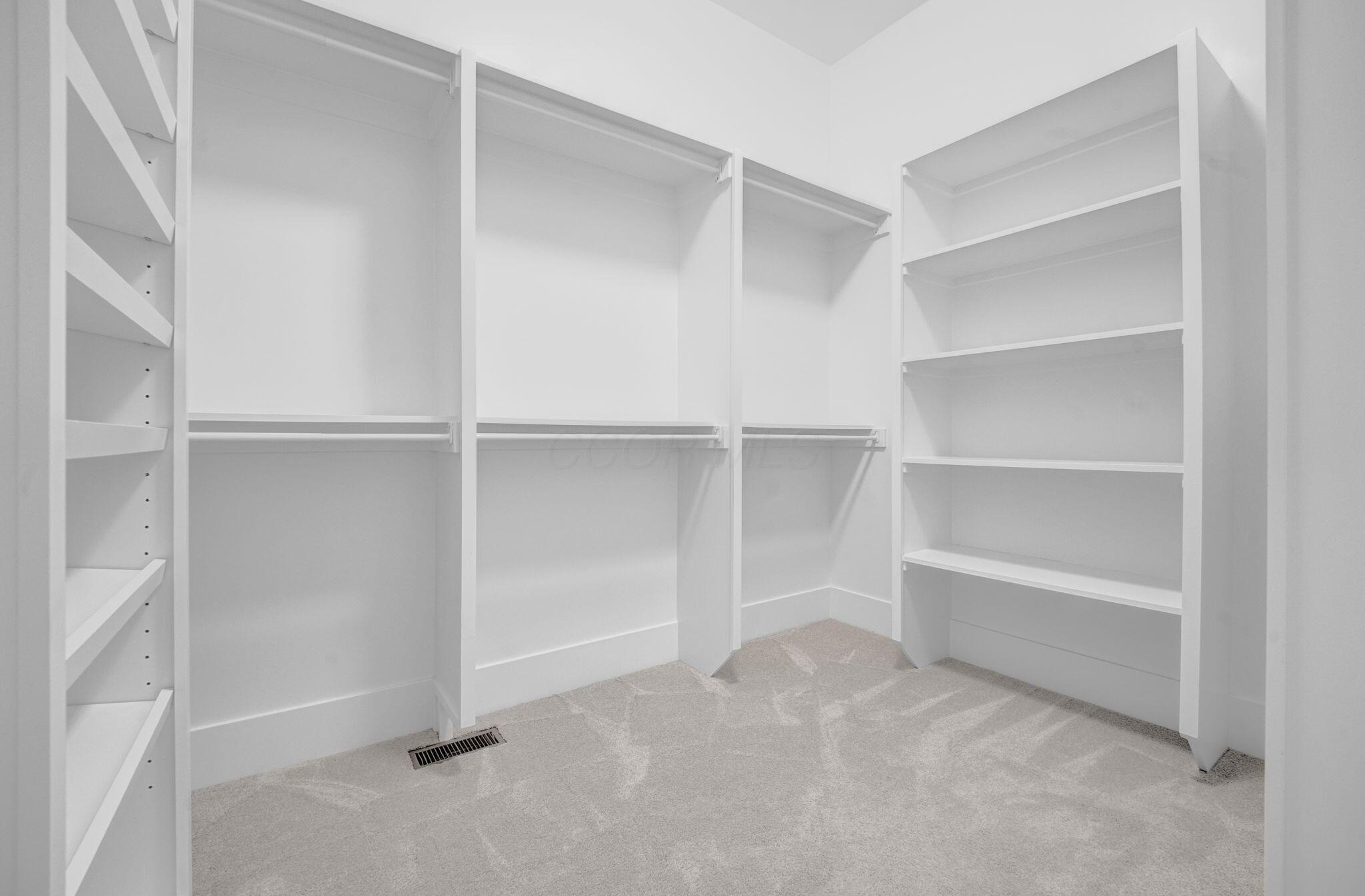 8180 Lilium Way Property Photo 14