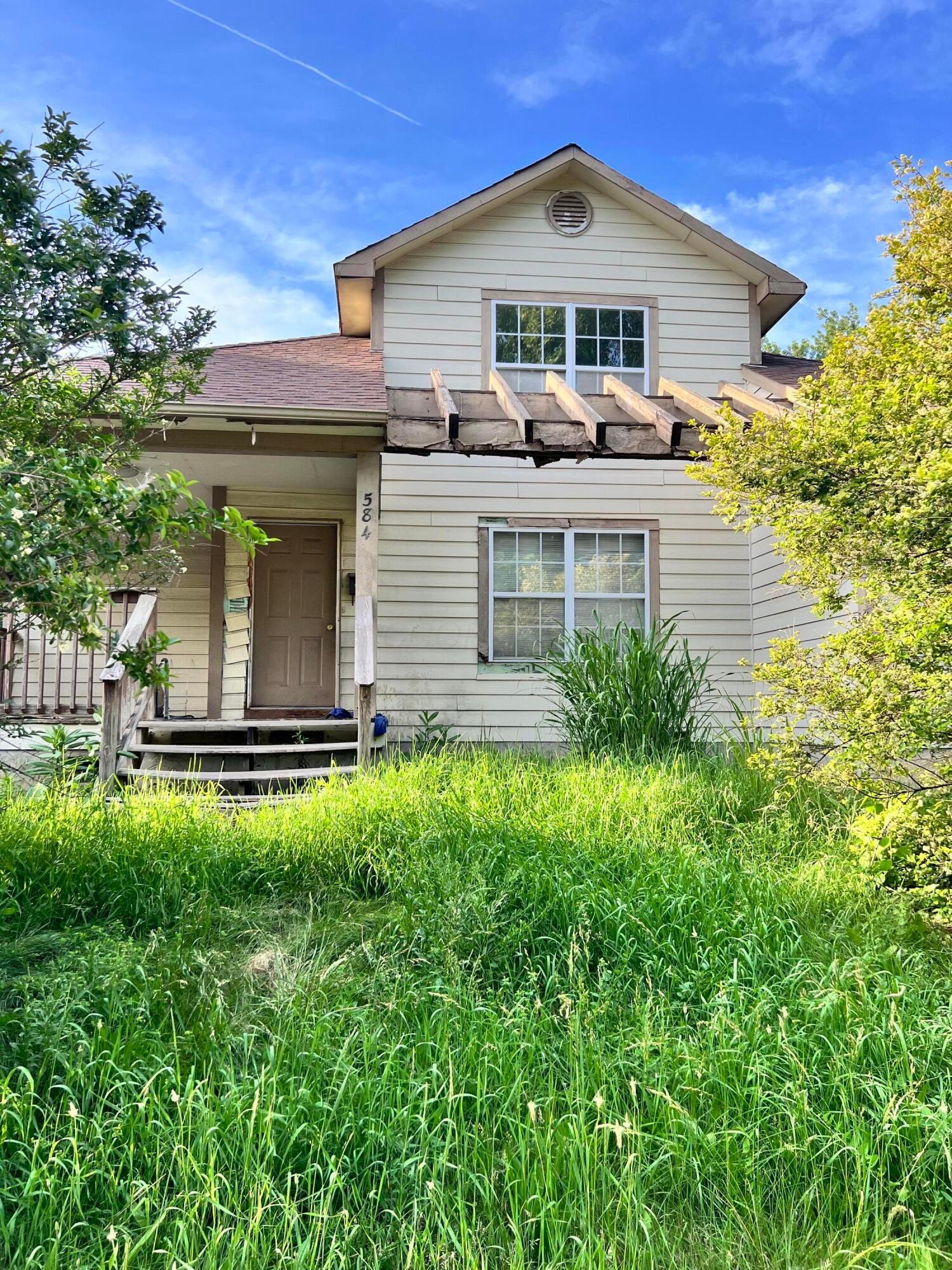 584 Koebel Avenue