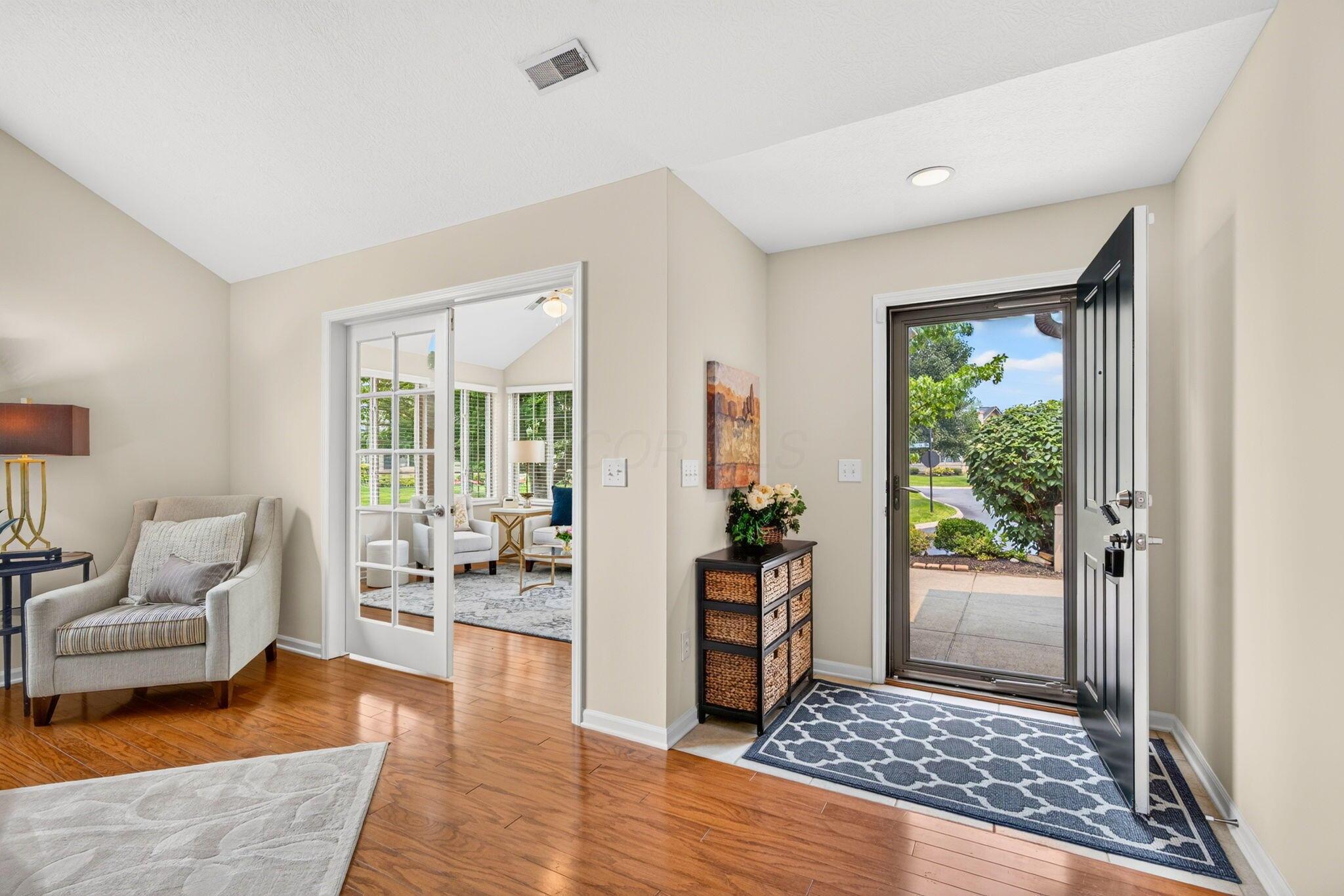 7228 Falls View Circle Property Photo 7