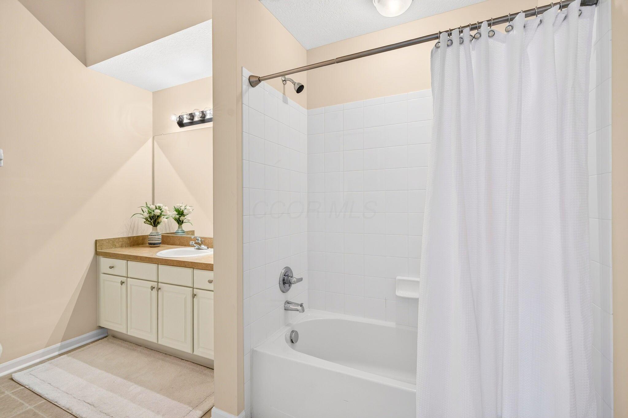 7228 Falls View Circle Property Photo 35