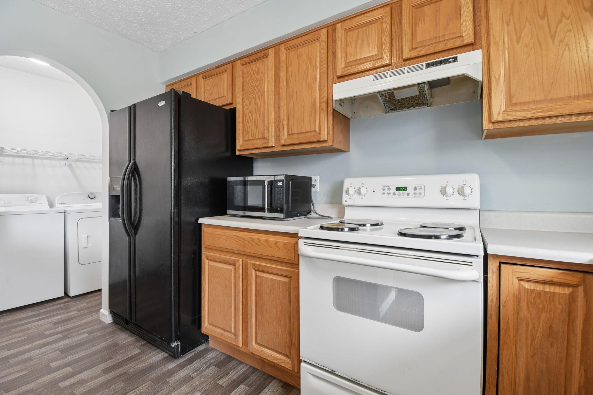 1049 Legacy Lane Property Photo 13