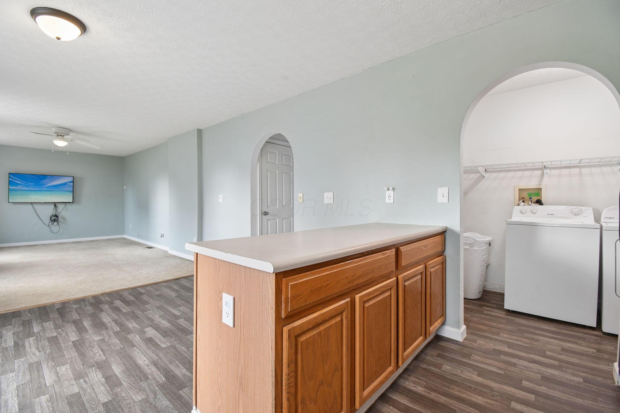 1049 Legacy Lane Property Photo 14