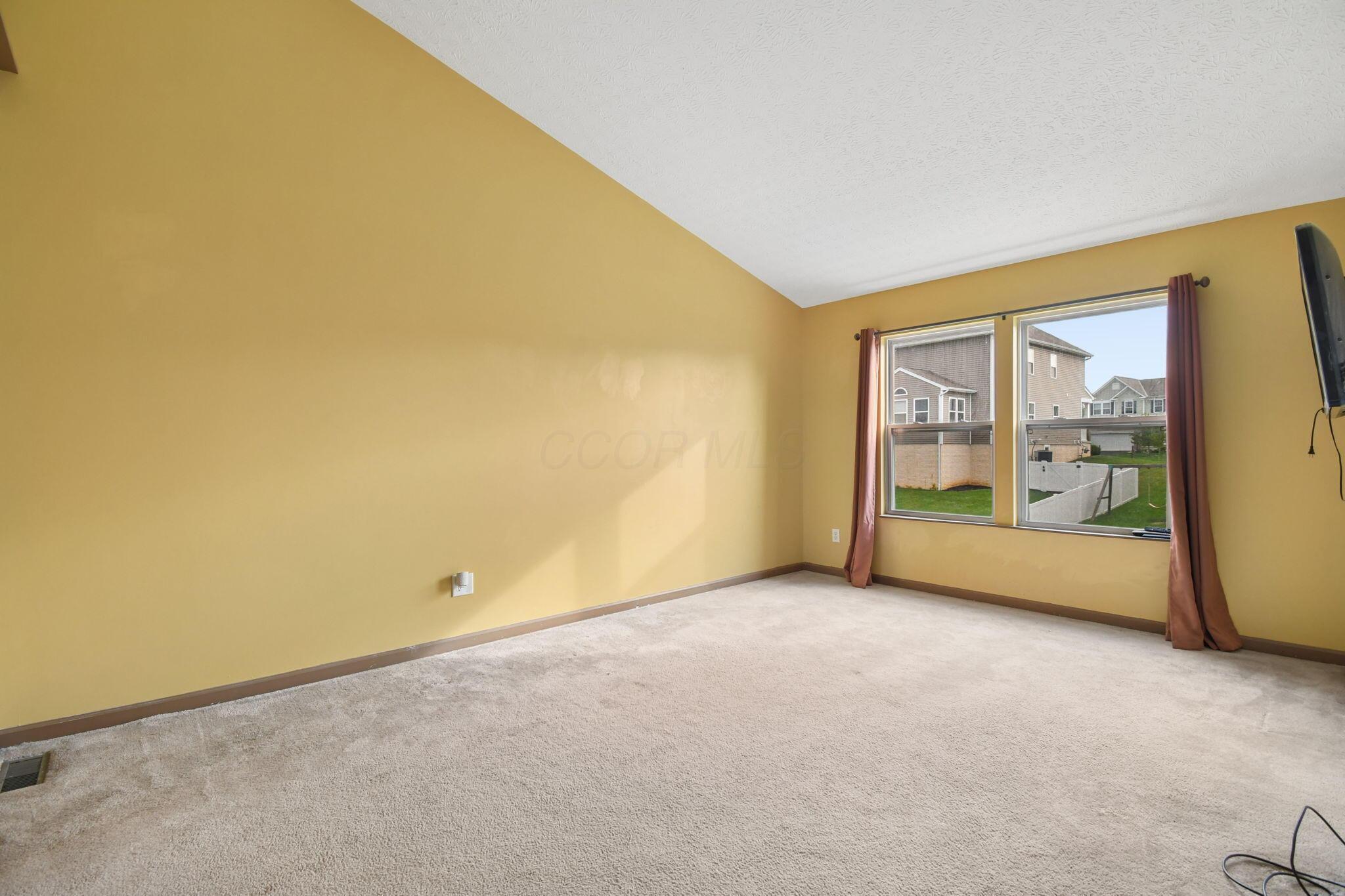 1049 Legacy Lane Property Photo 23