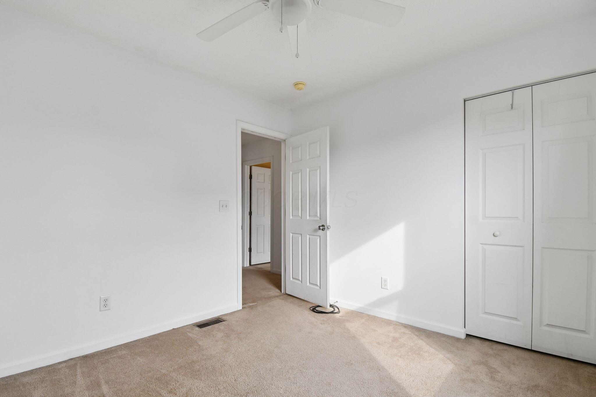 1049 Legacy Lane Property Photo 26