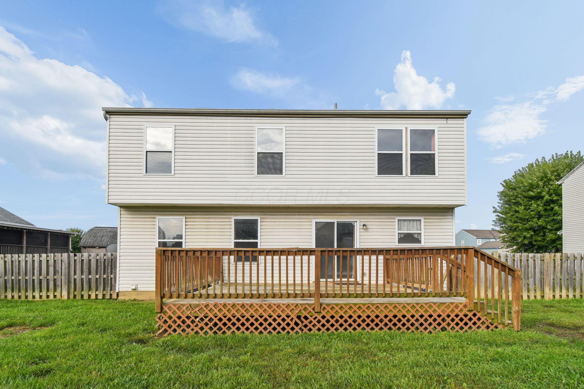 1049 Legacy Lane Property Photo 36