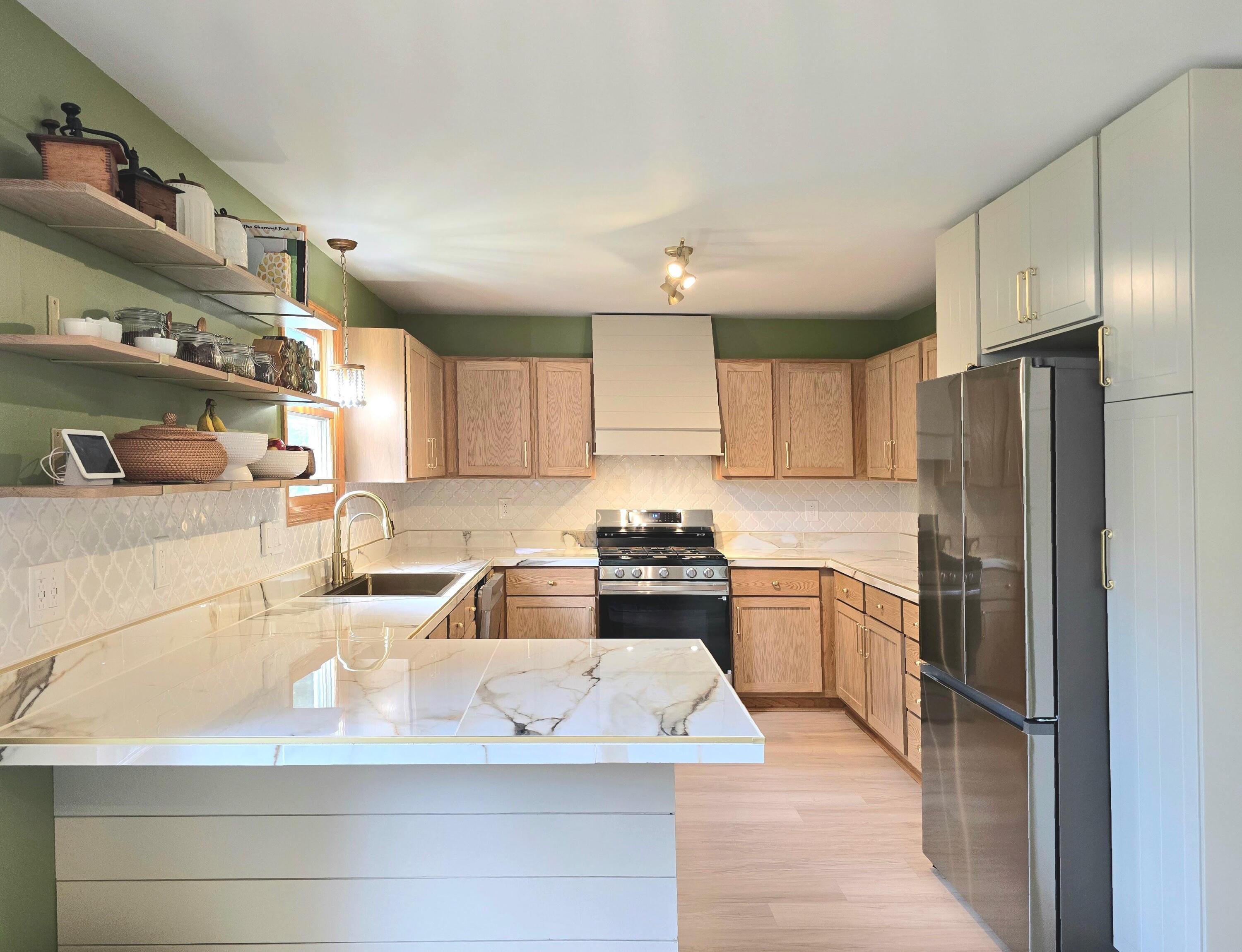 1 Banbury Property Photo 8