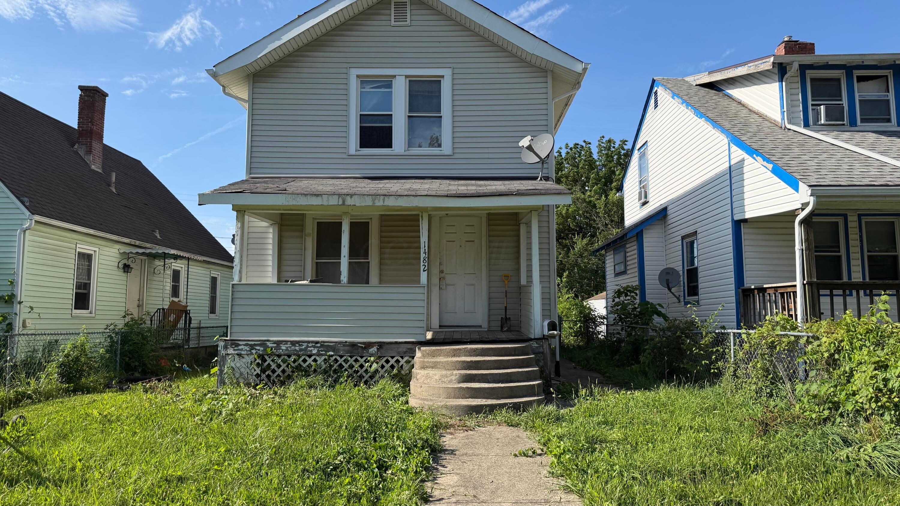 1482 Genessee Avenue Property Photo 1