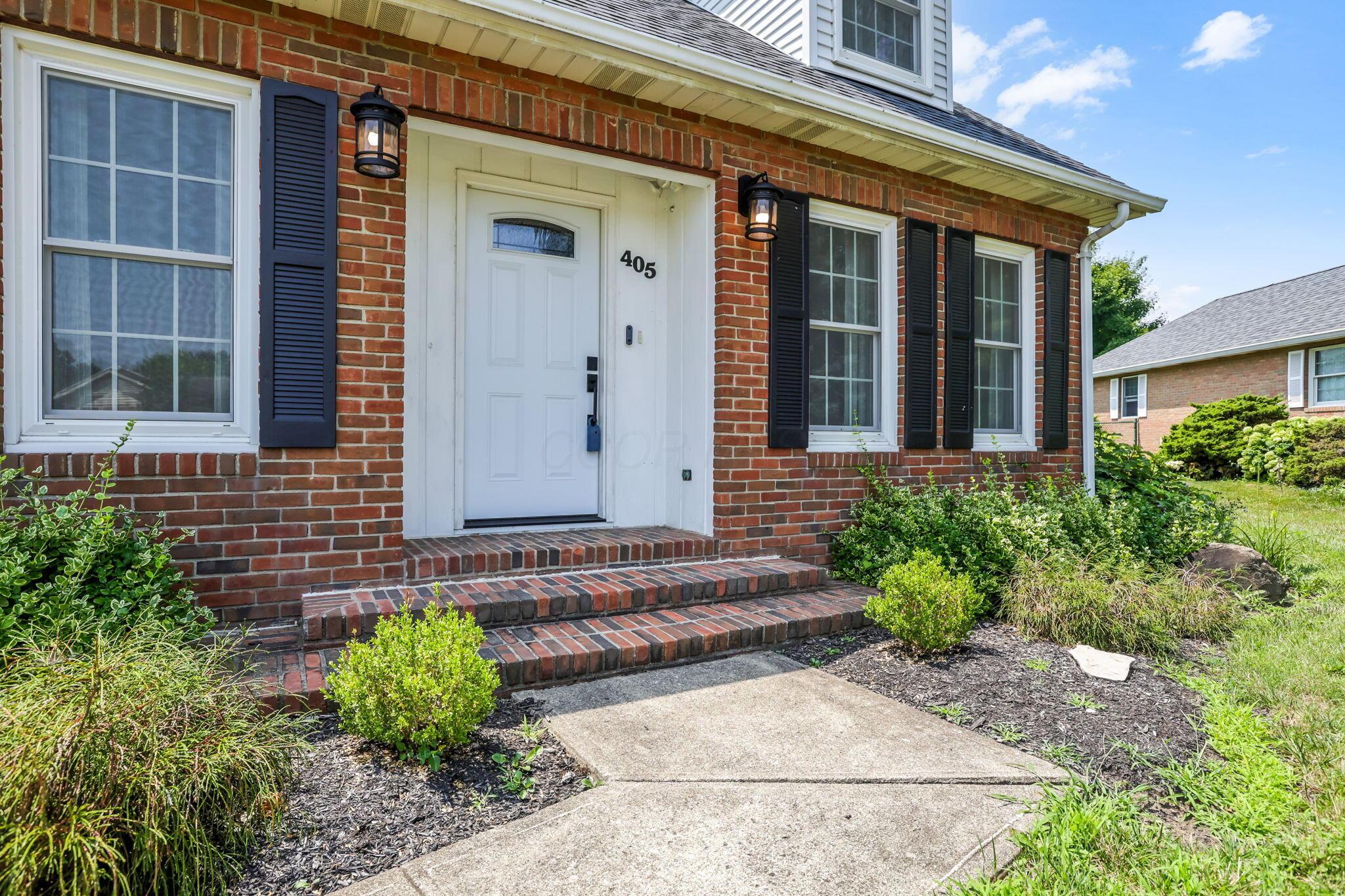 405 Ridgedale Drive Property Photo 6