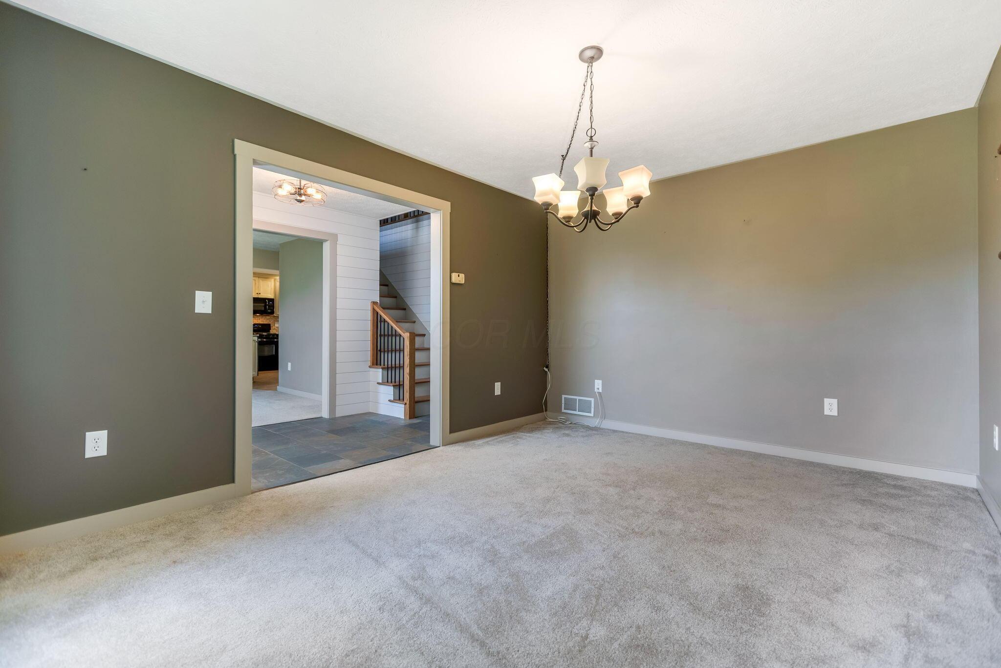 405 Ridgedale Drive Property Photo 26