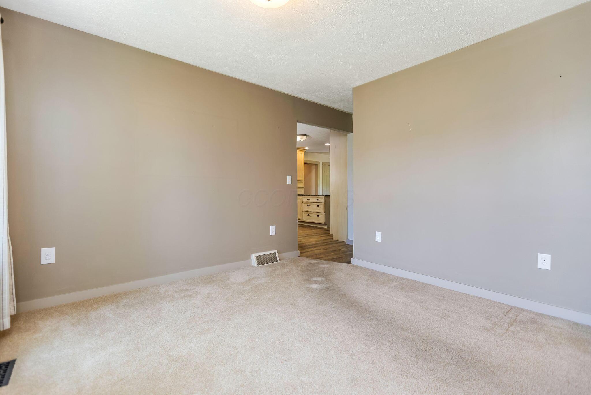 405 Ridgedale Drive Property Photo 29