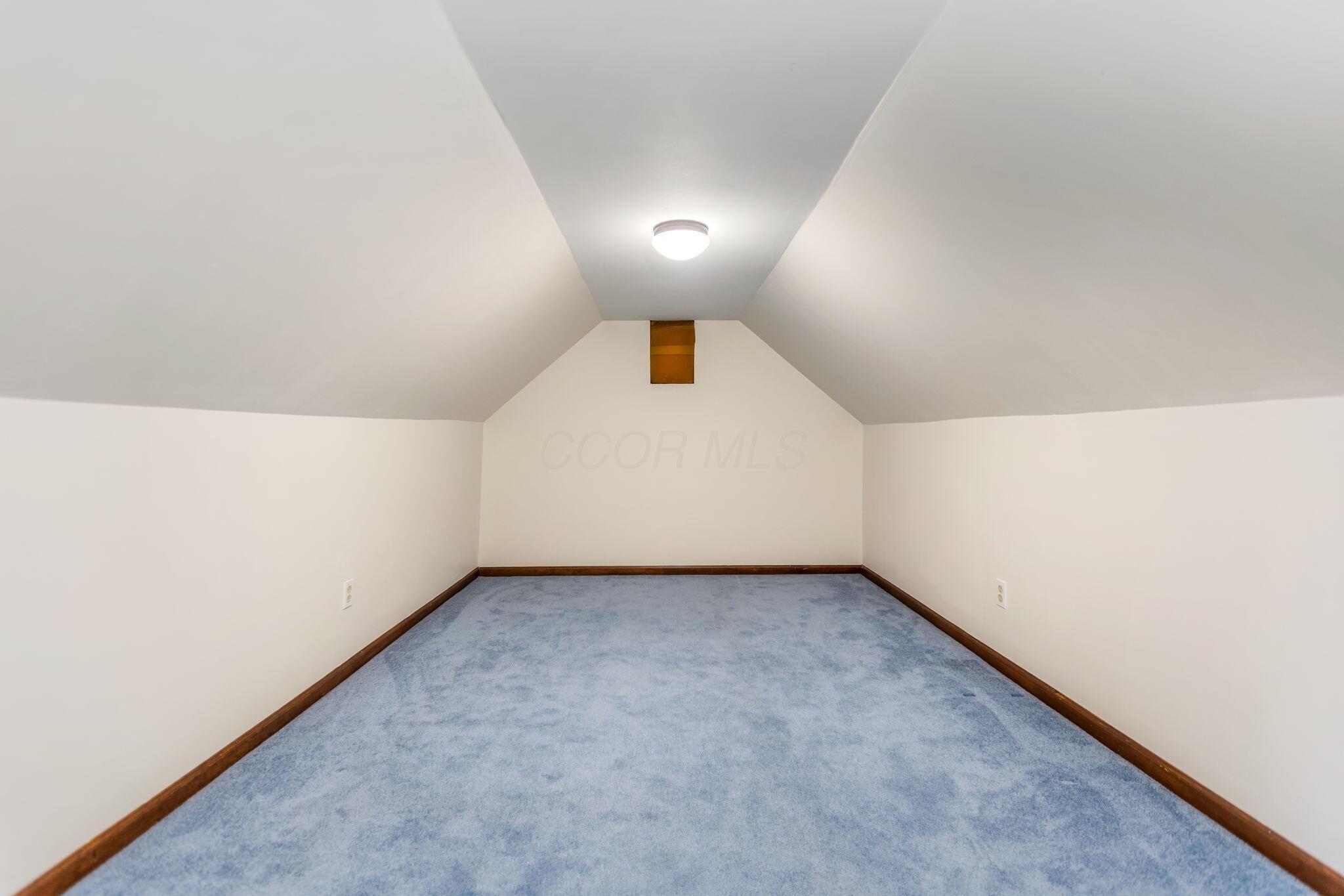 405 Ridgedale Drive Property Photo 52