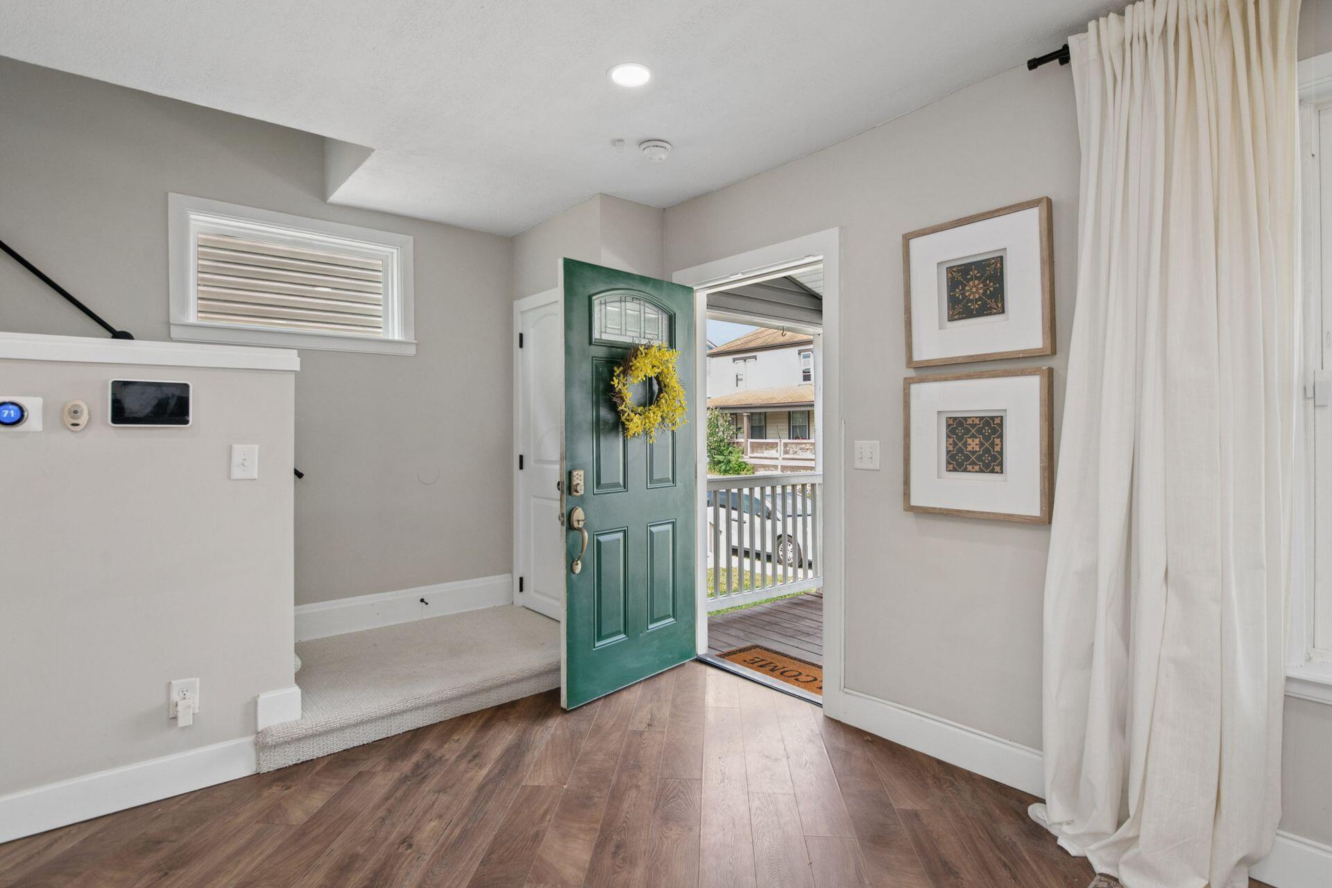 977 Gilbert Street Property Photo 4