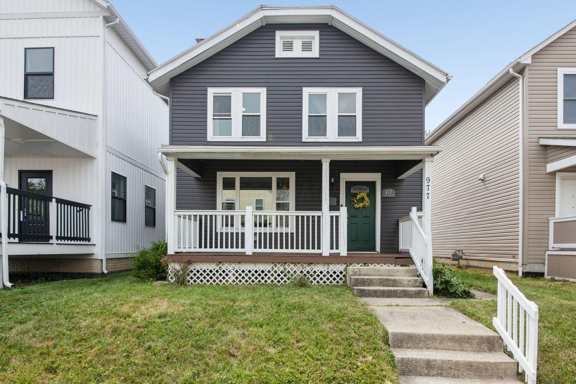 977 Gilbert Street Property Photo 40