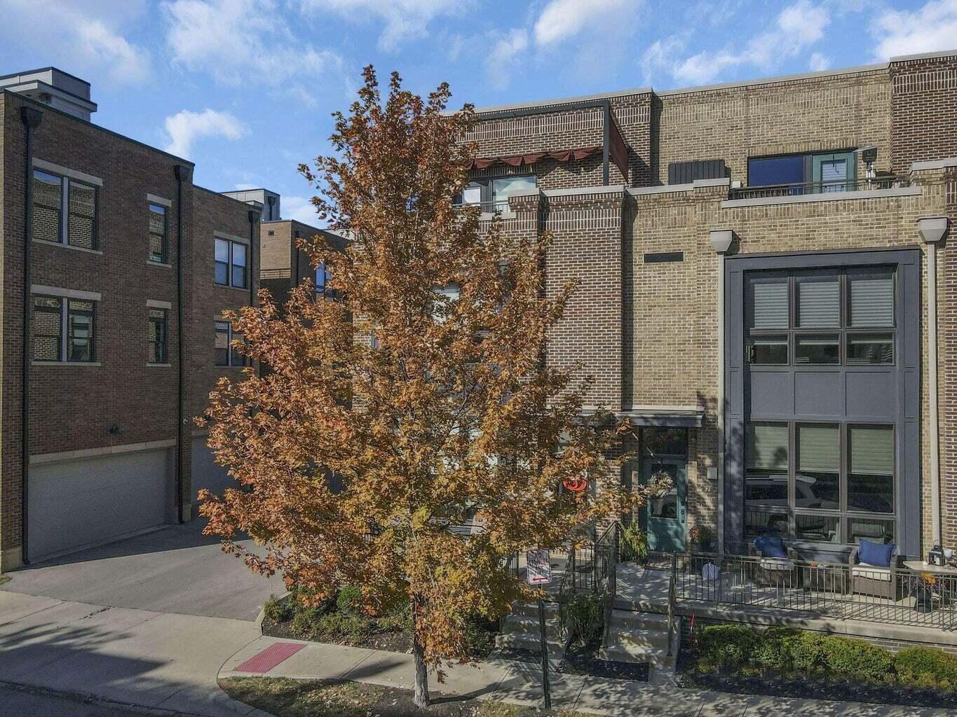 268 N Neruda Avenue Property Photo 2
