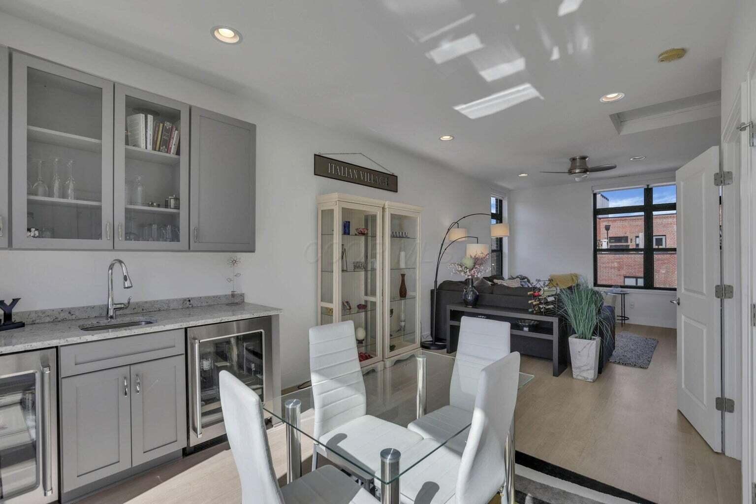 268 N Neruda Avenue Property Photo 48
