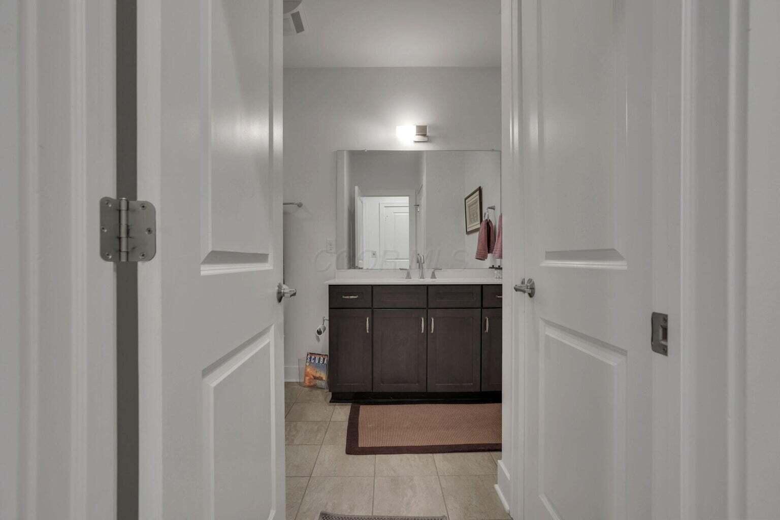 268 N Neruda Avenue Property Photo 53