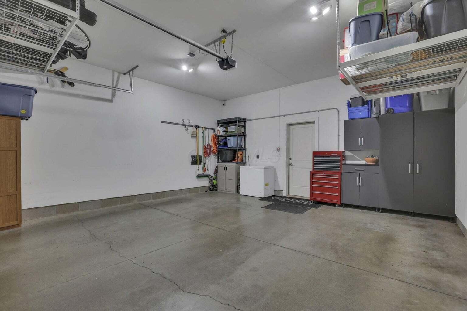 268 N Neruda Avenue Property Photo 63