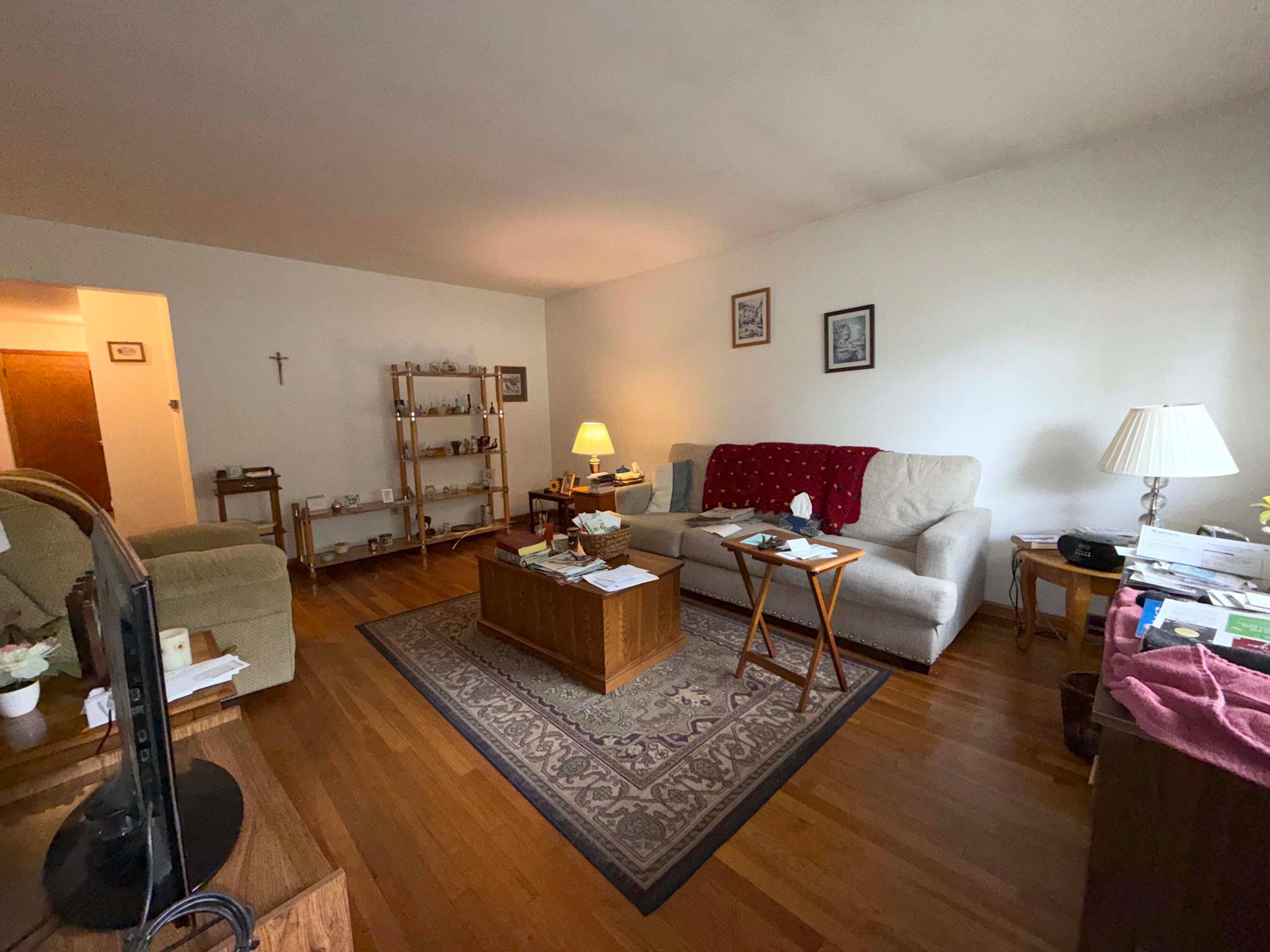 226027113 Property Photo 3